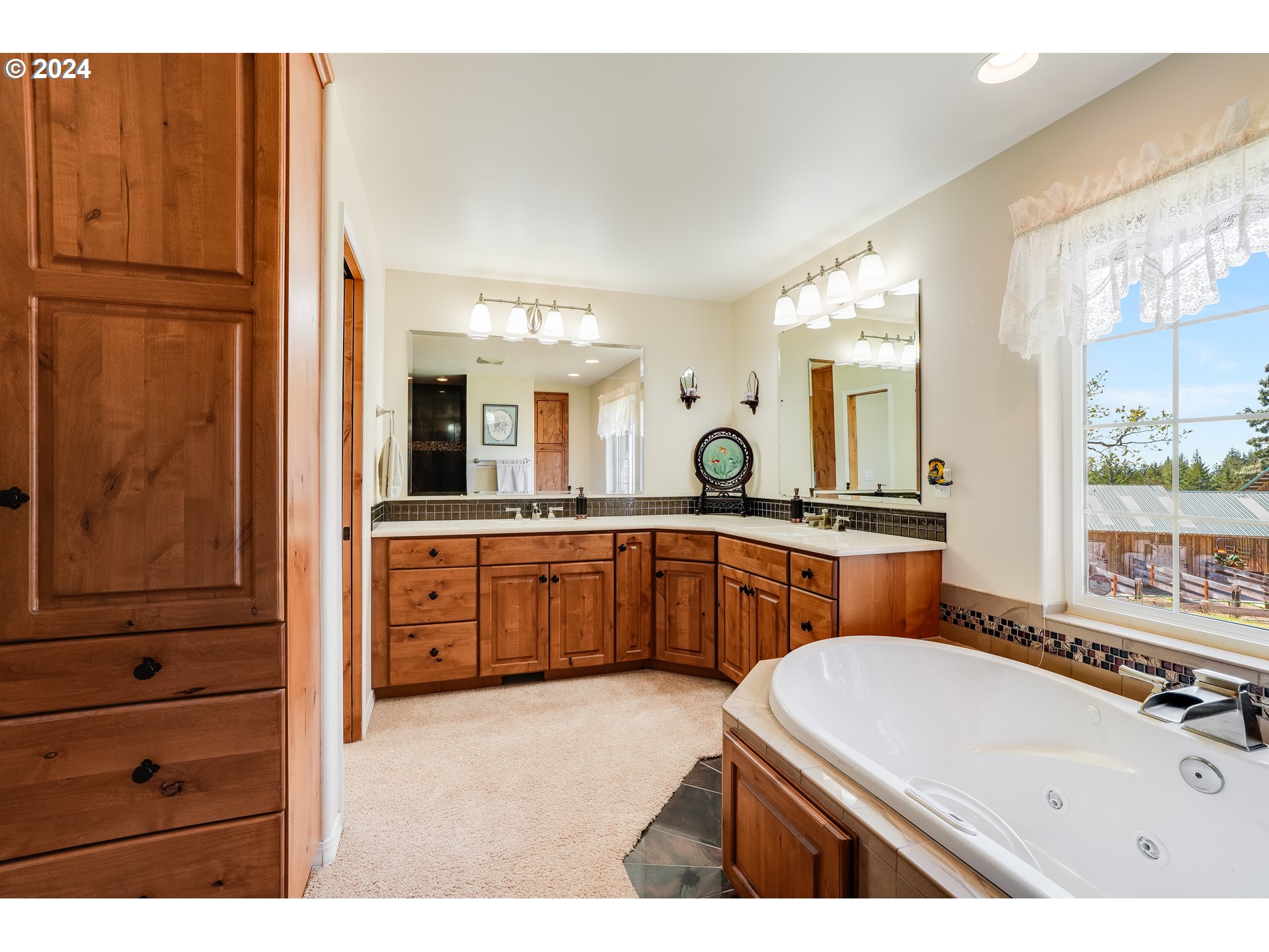 11 Deer Ridge Rd Property Photo 15