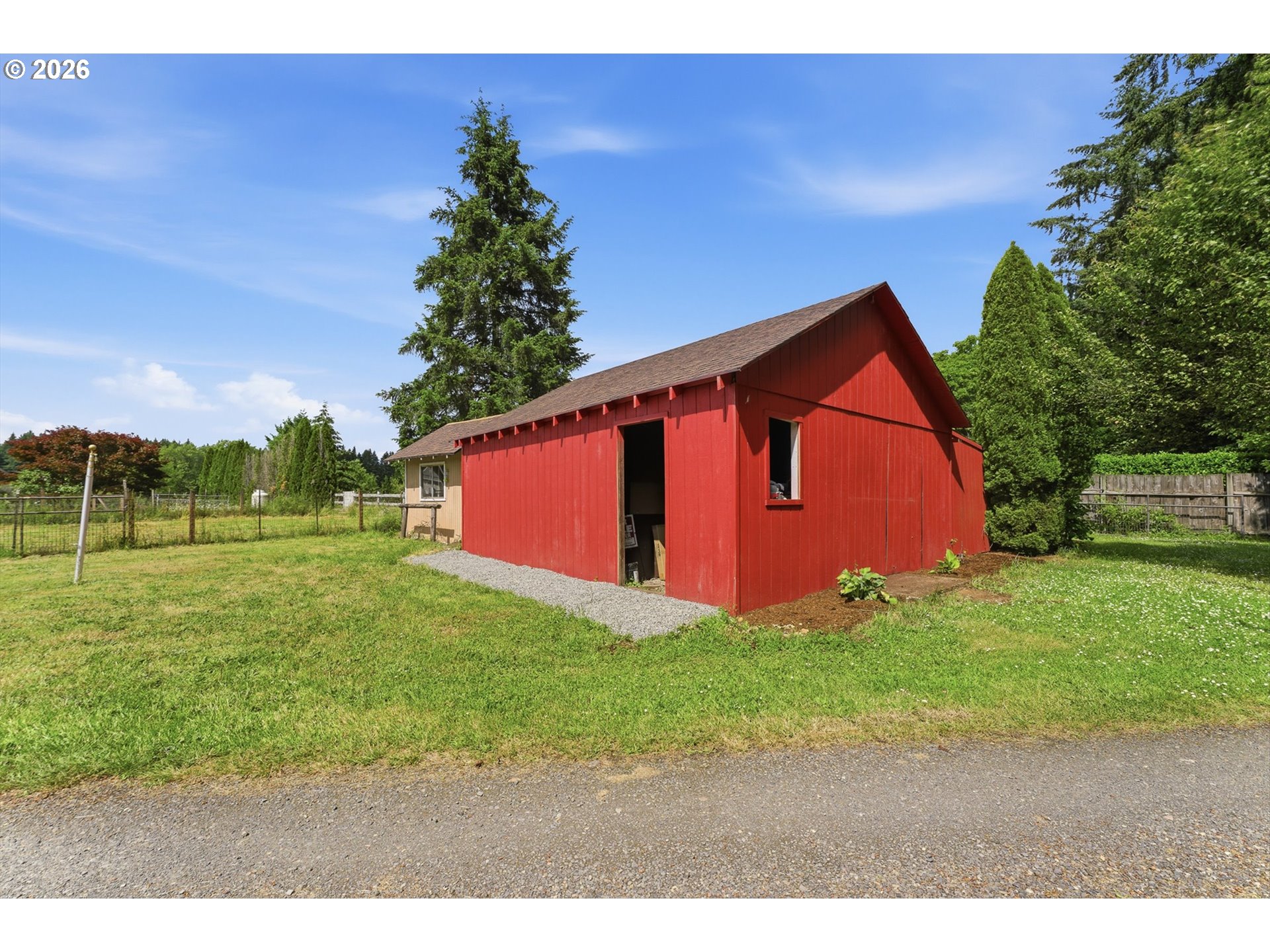 20818 Ne Richmond Rd Property Photo 2