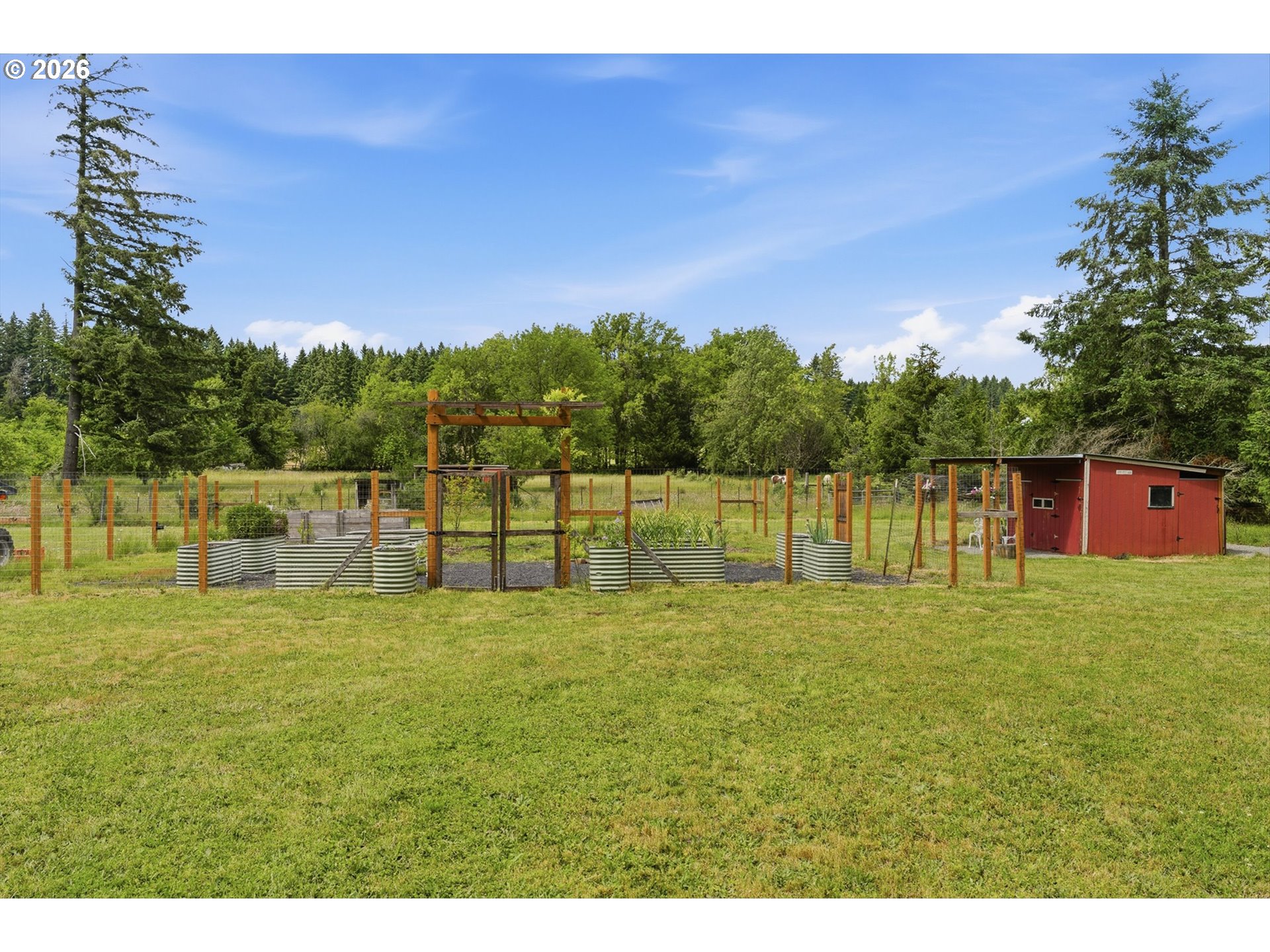 20818 Ne Richmond Rd Property Photo 3