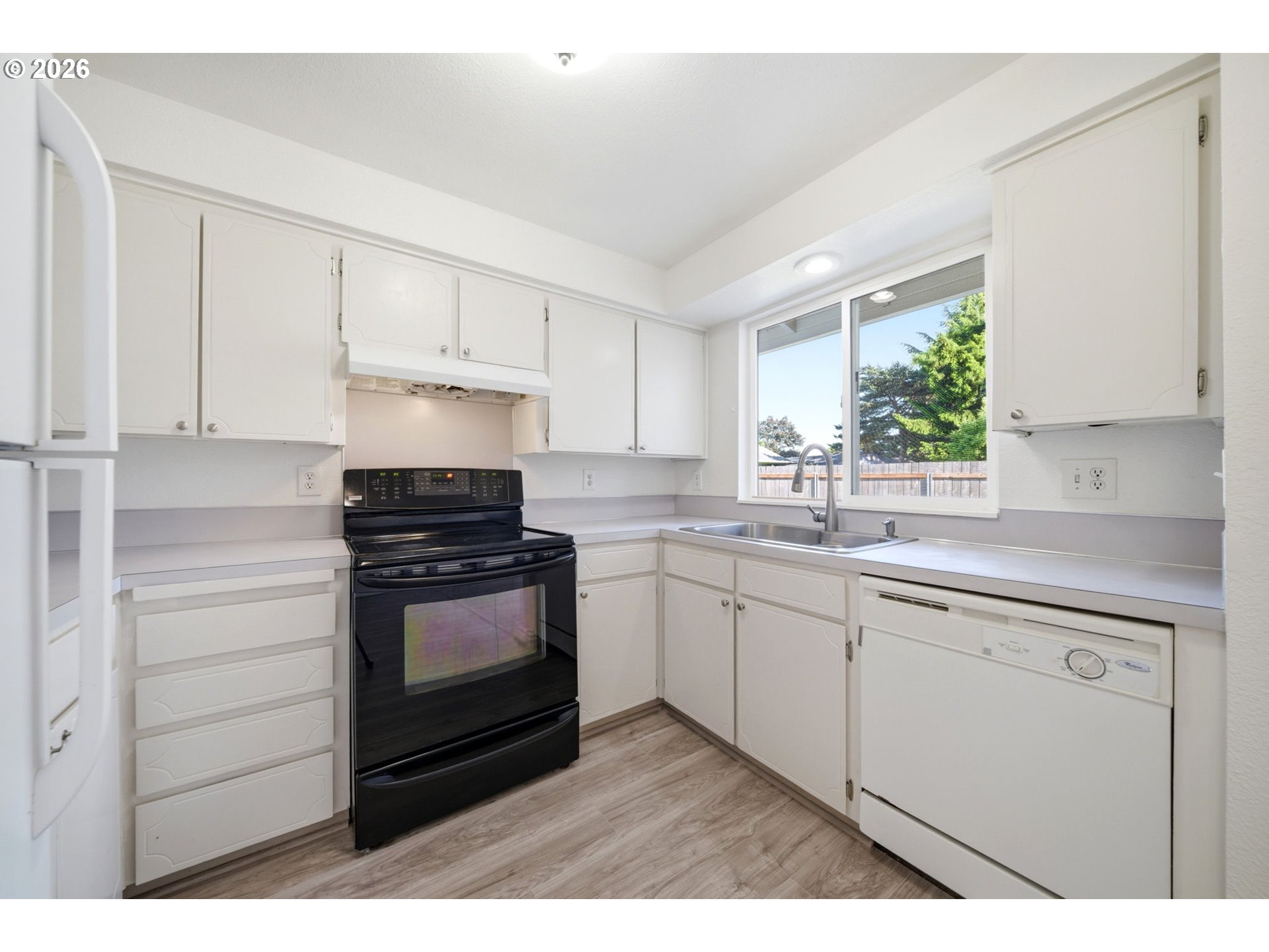 1105 Se 145th Ct Property Photo 10