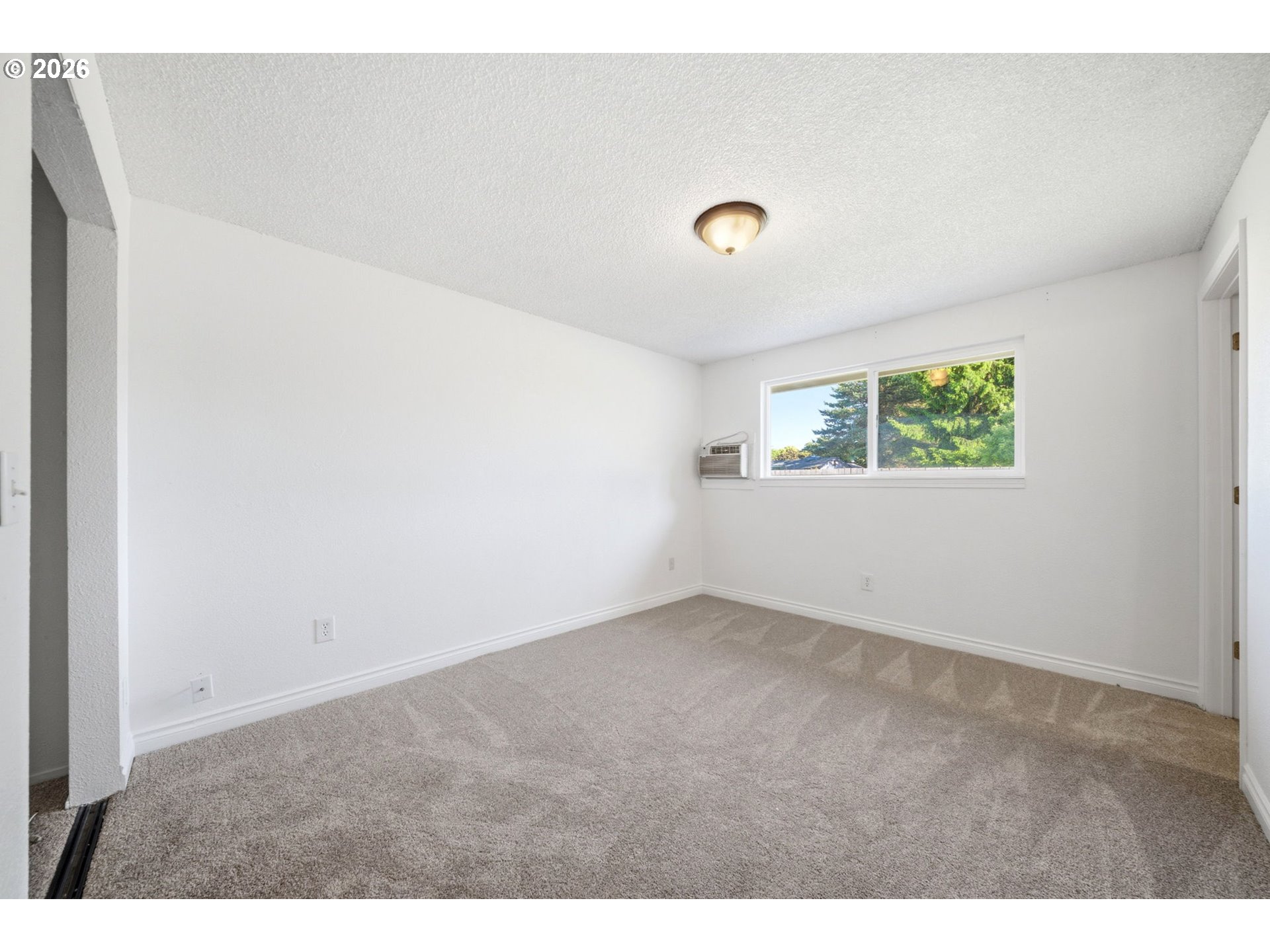 1105 Se 145th Ct Property Photo 12