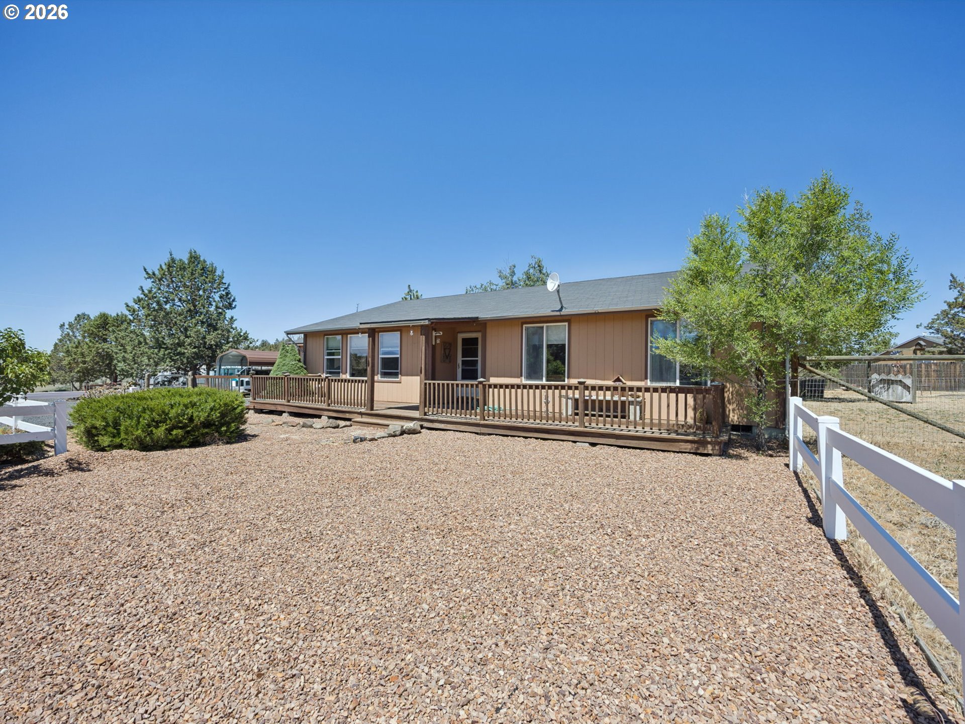 12866 Se Davis Loop Property Photo 1