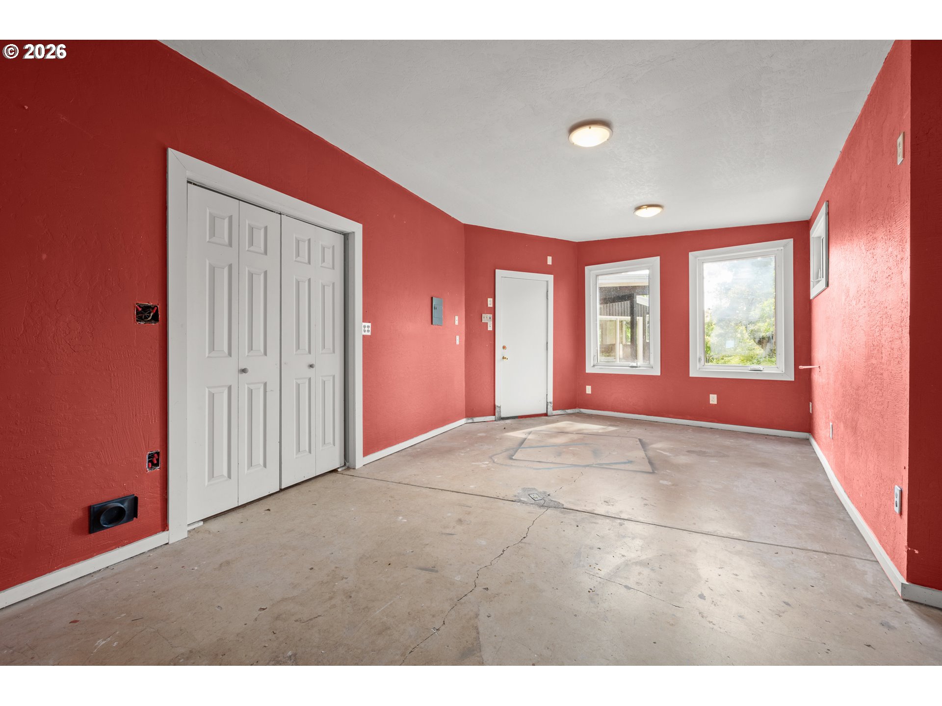 2606 Spring Blvd Property Photo 48
