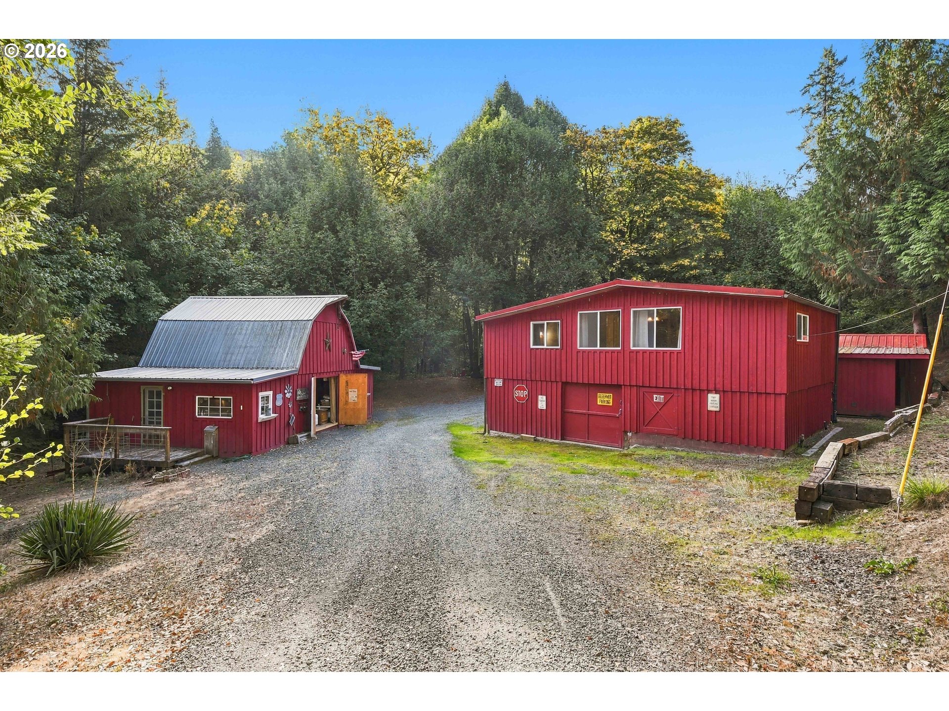51256 Salmon Gulch Rd Property Photo 3