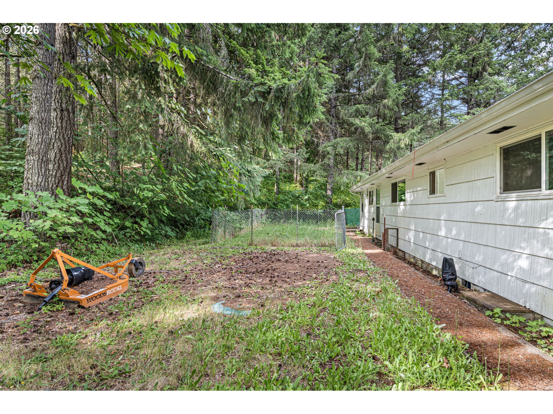 22385 Noti Loop Property Photo 7