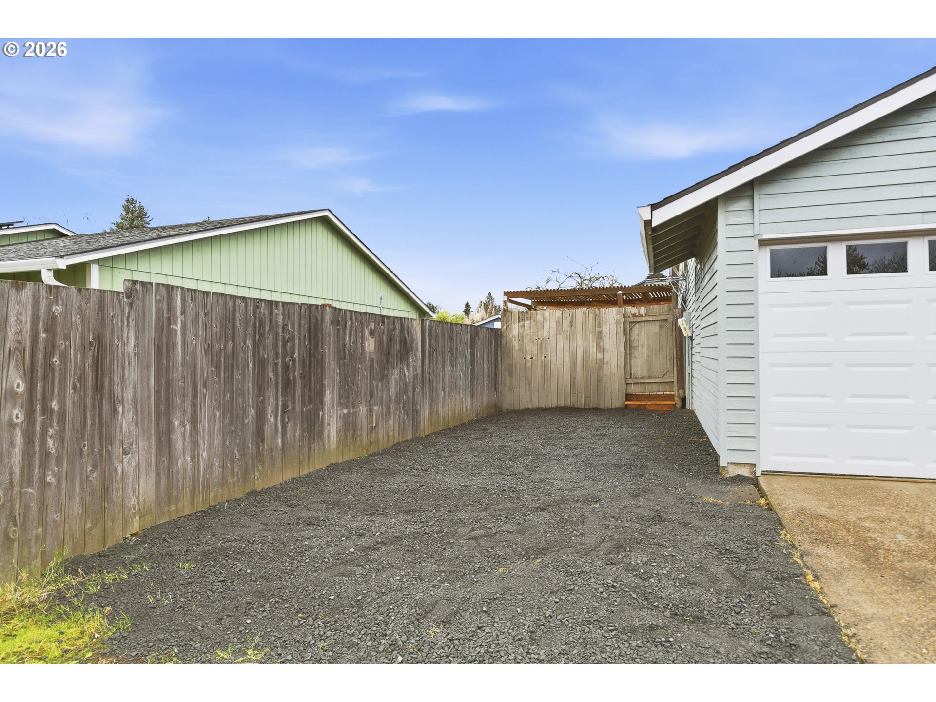 3823 Ne Lincoln St Property Photo 5