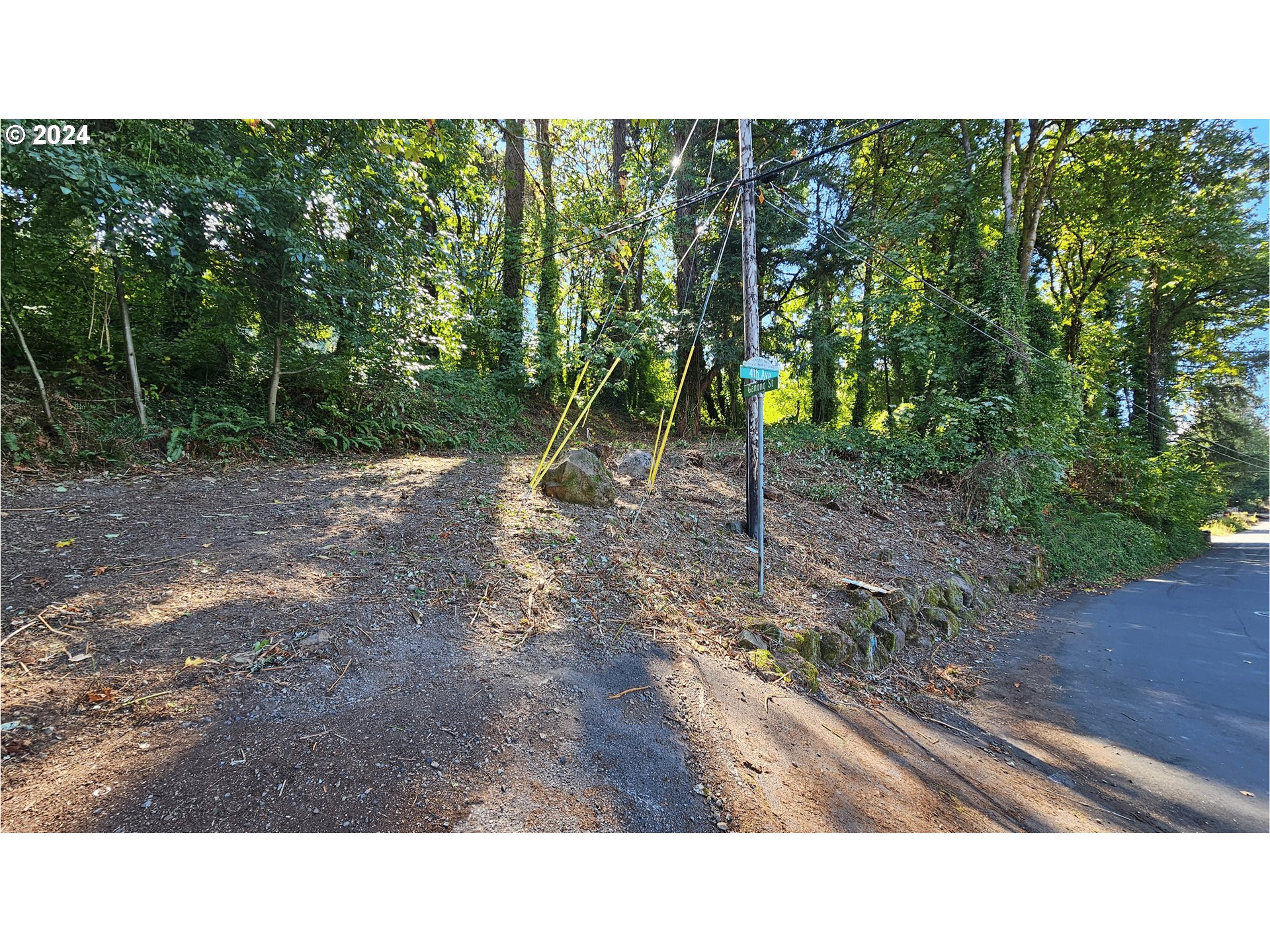 306 4th Ave Property Photo 1