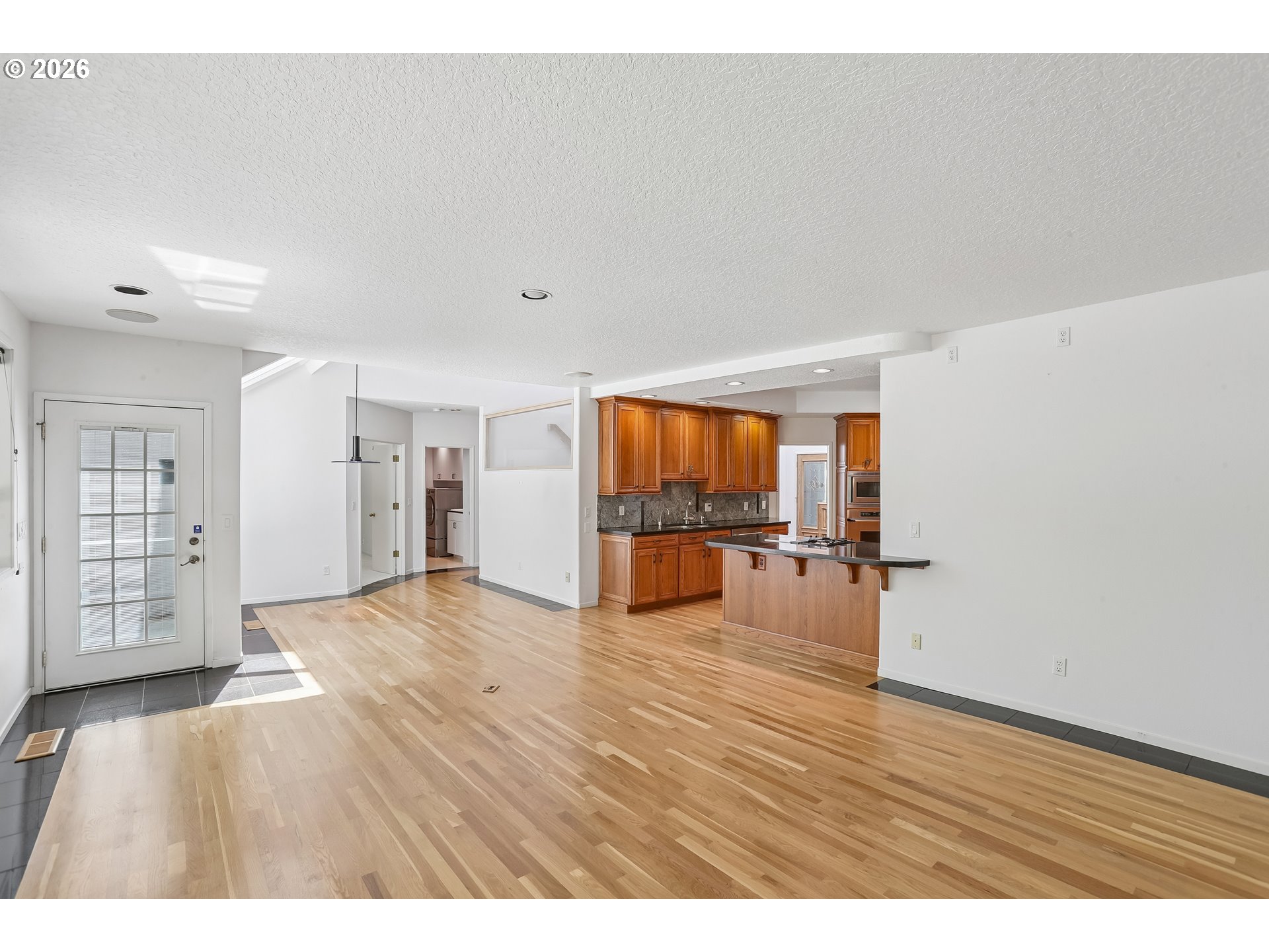 10838 S Southridge Dr Property Photo 6