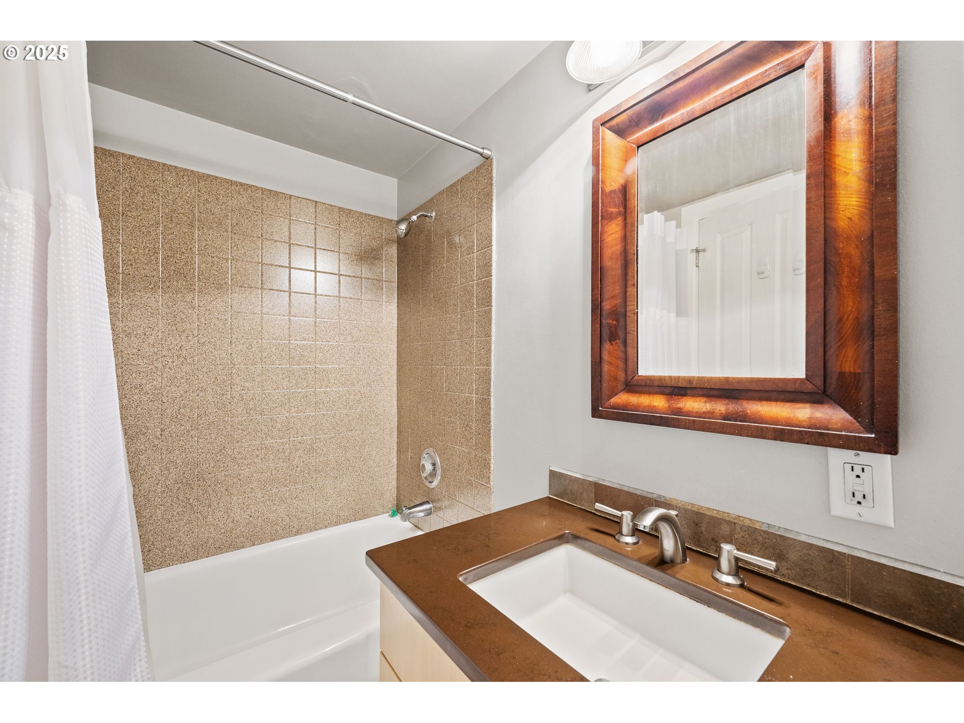 2211 Sw Park Pl 803 Property Photo 30