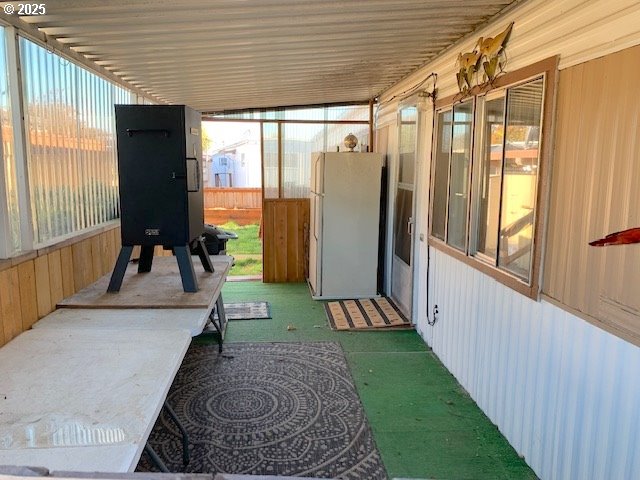 2150 Laura St 44 Property Photo 7