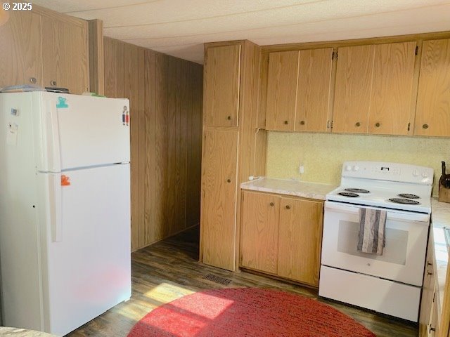 2150 Laura St 44 Property Photo 17