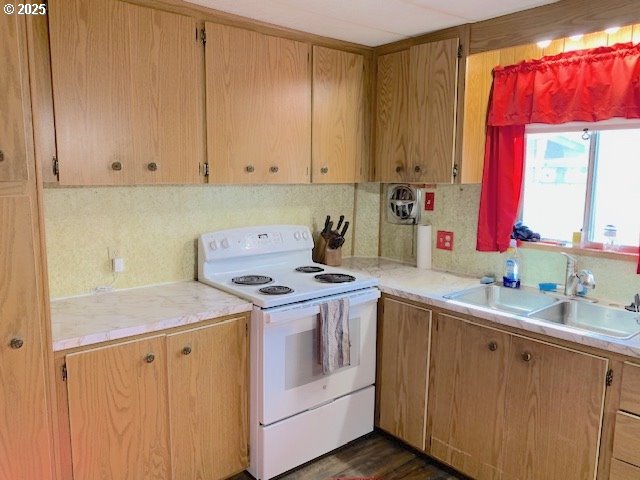 2150 Laura St 44 Property Photo 18