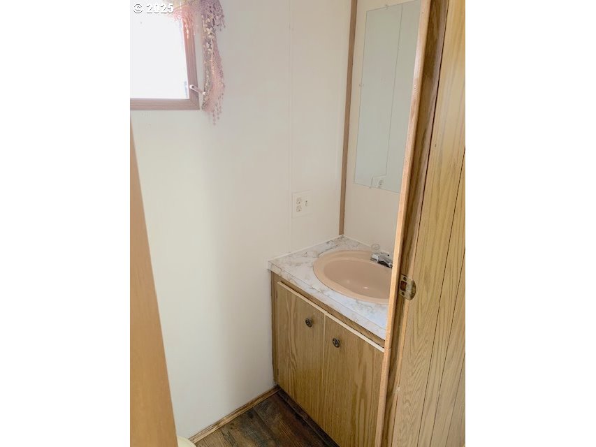 2150 Laura St 44 Property Photo 33