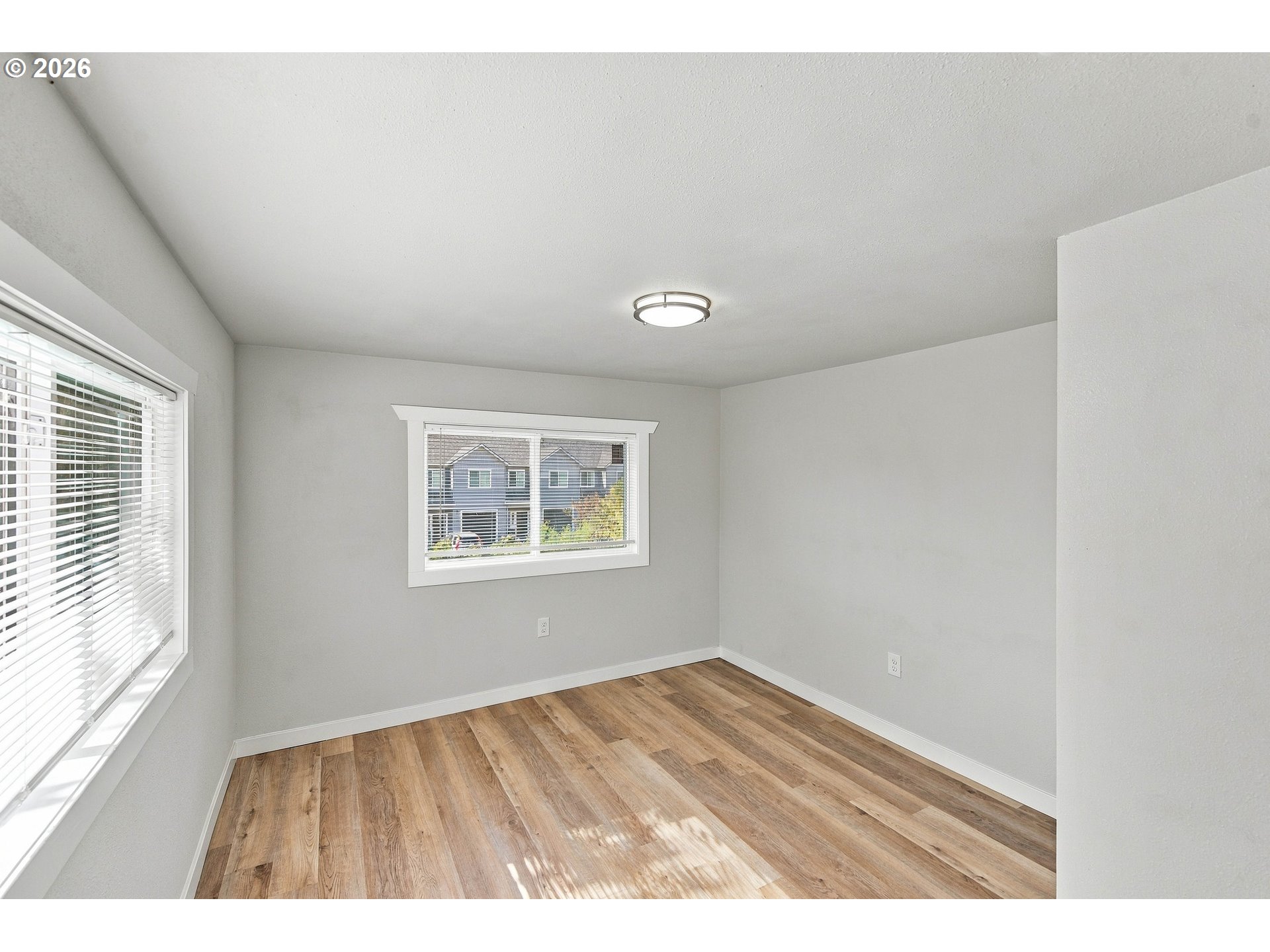 1616 Lund Ave Property Photo 28