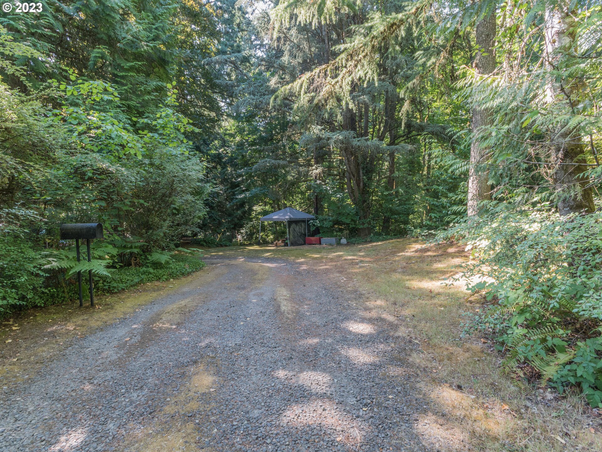 2440 Se Regner Rd Property Photo 11