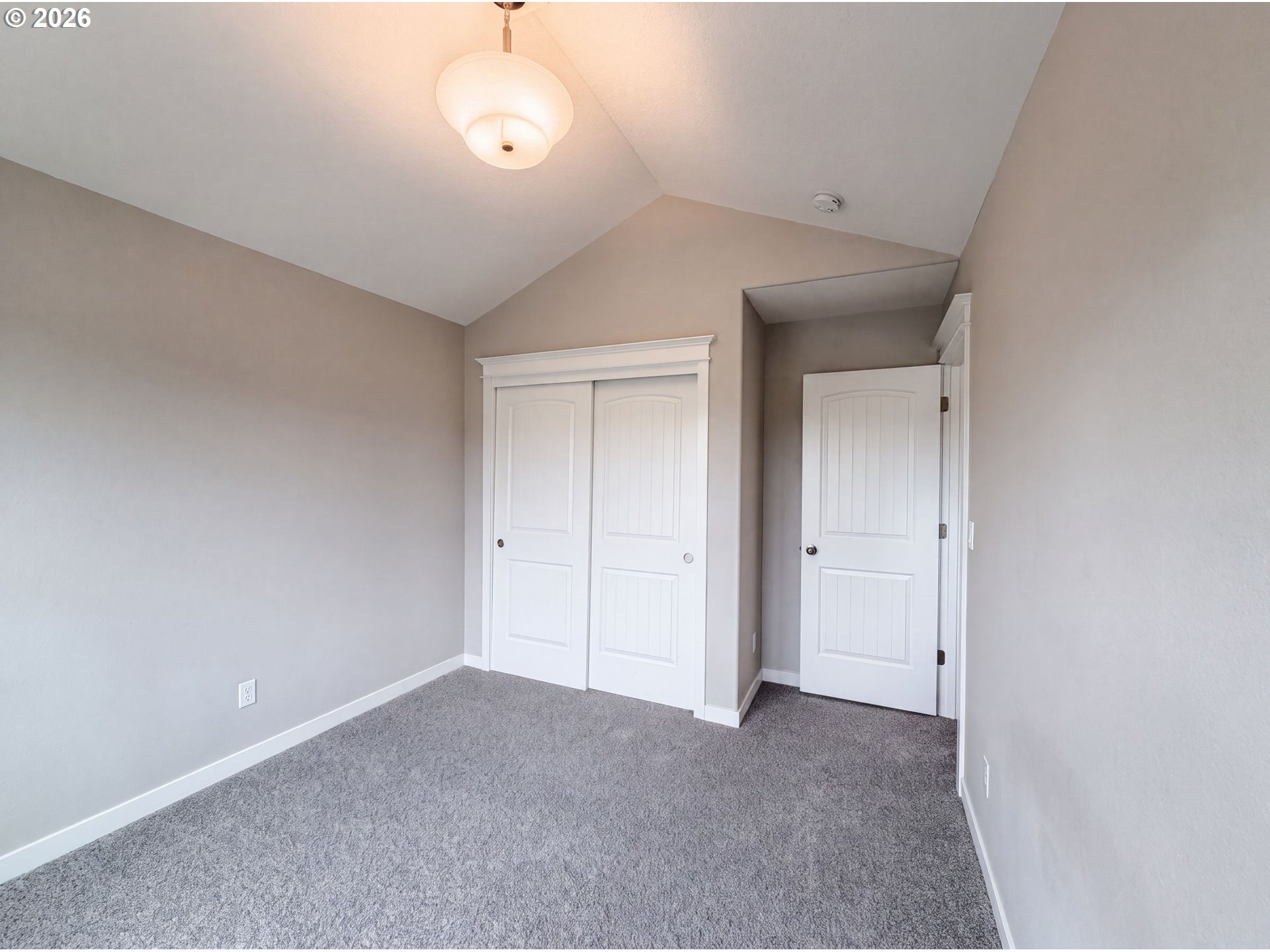 2958 Sw Redmond Hill Rd Property Photo 5