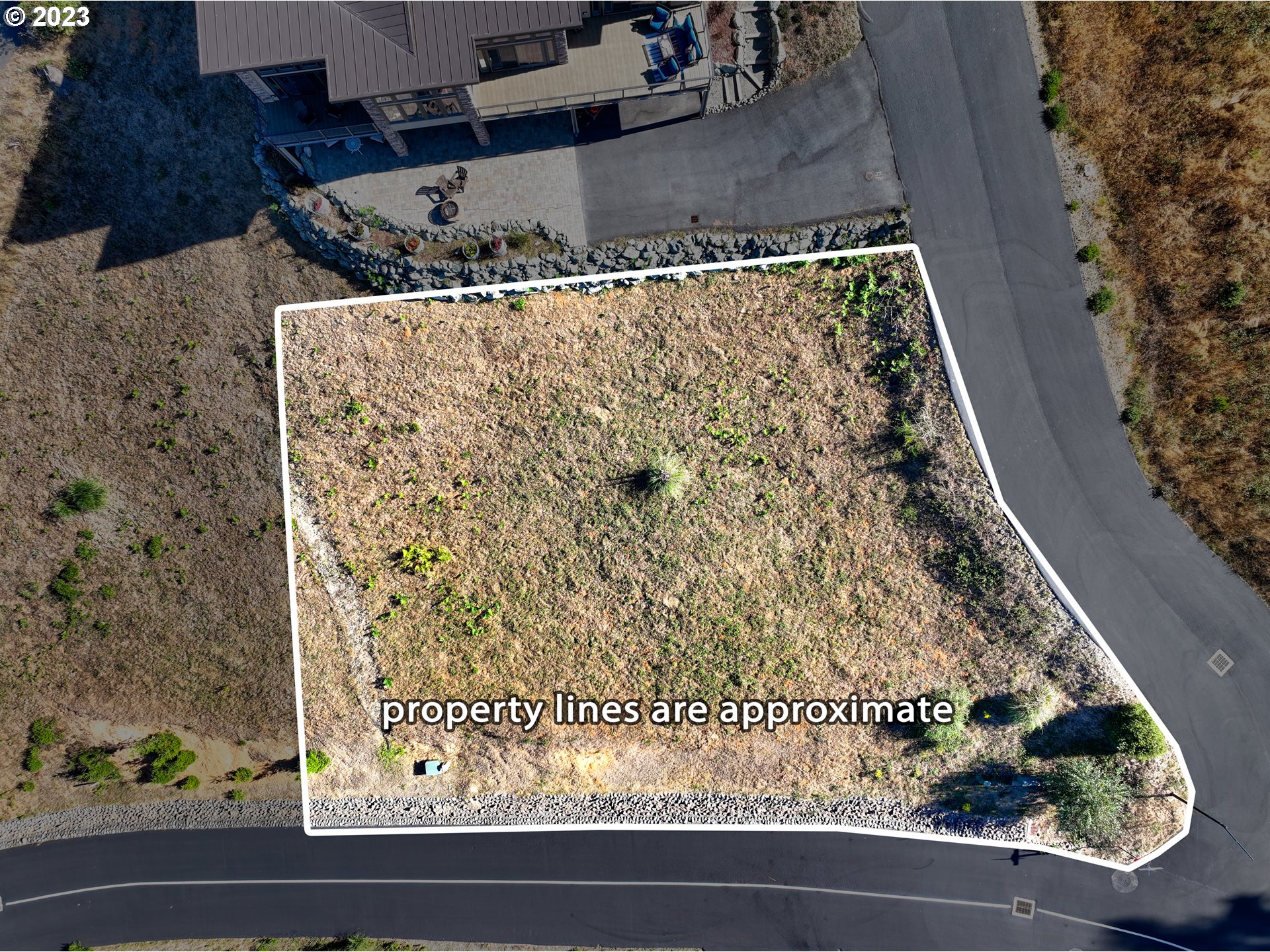 Pacific Terrace Dr Property Photo 4