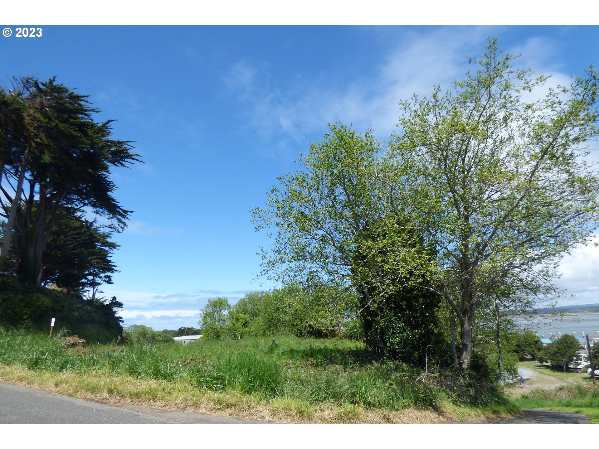 0 Oregon Ave Property Photo 2
