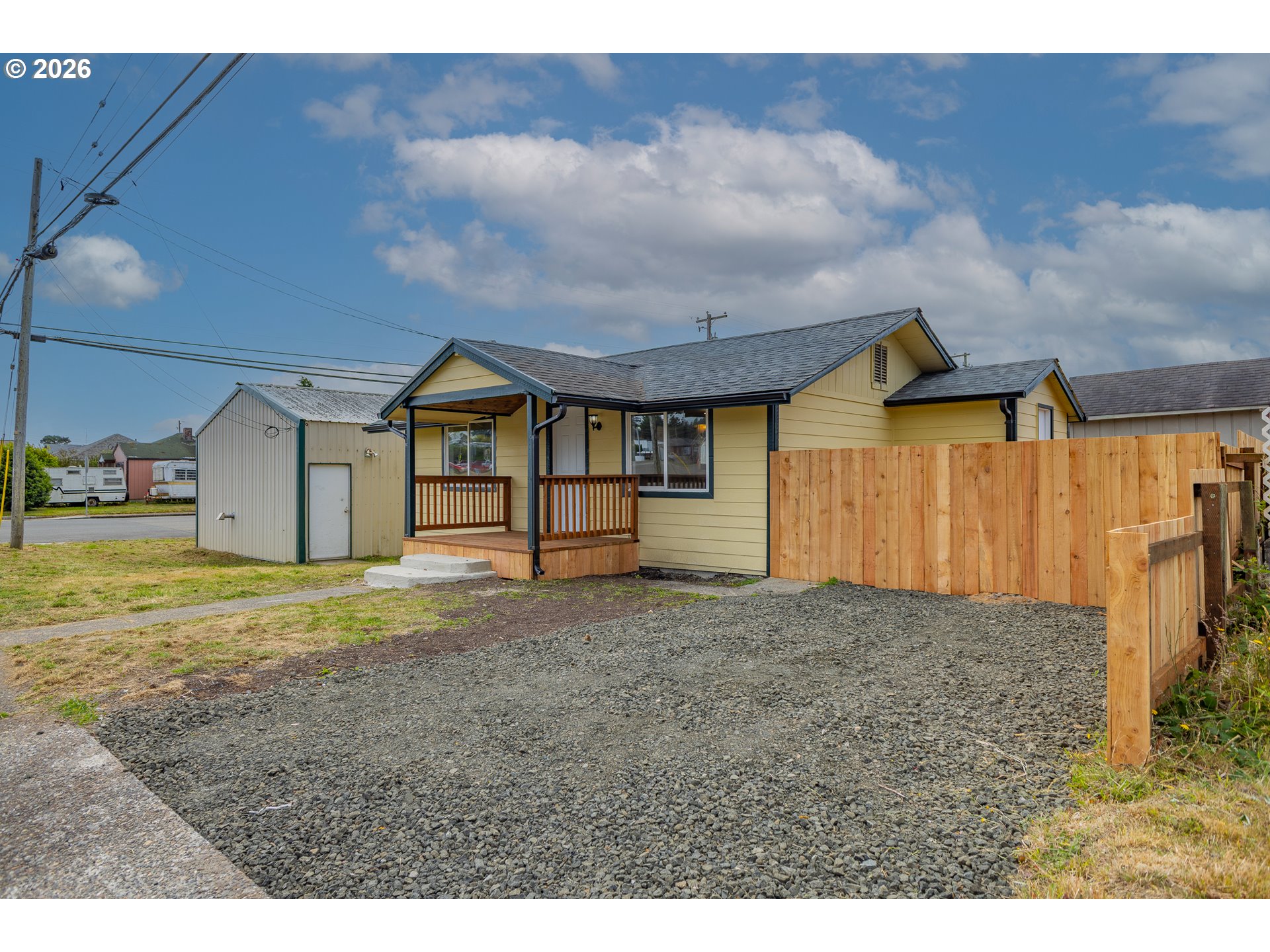220 N Wasson St Property Photo 2