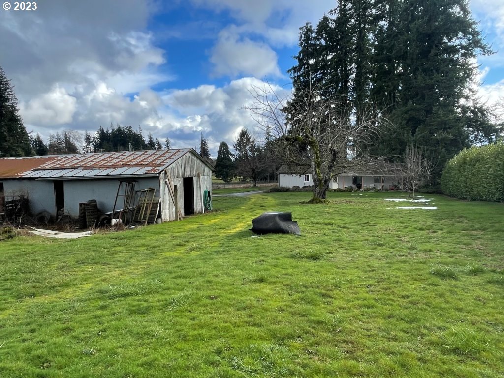 10965 Sw Tonquin Loop Property Photo 9