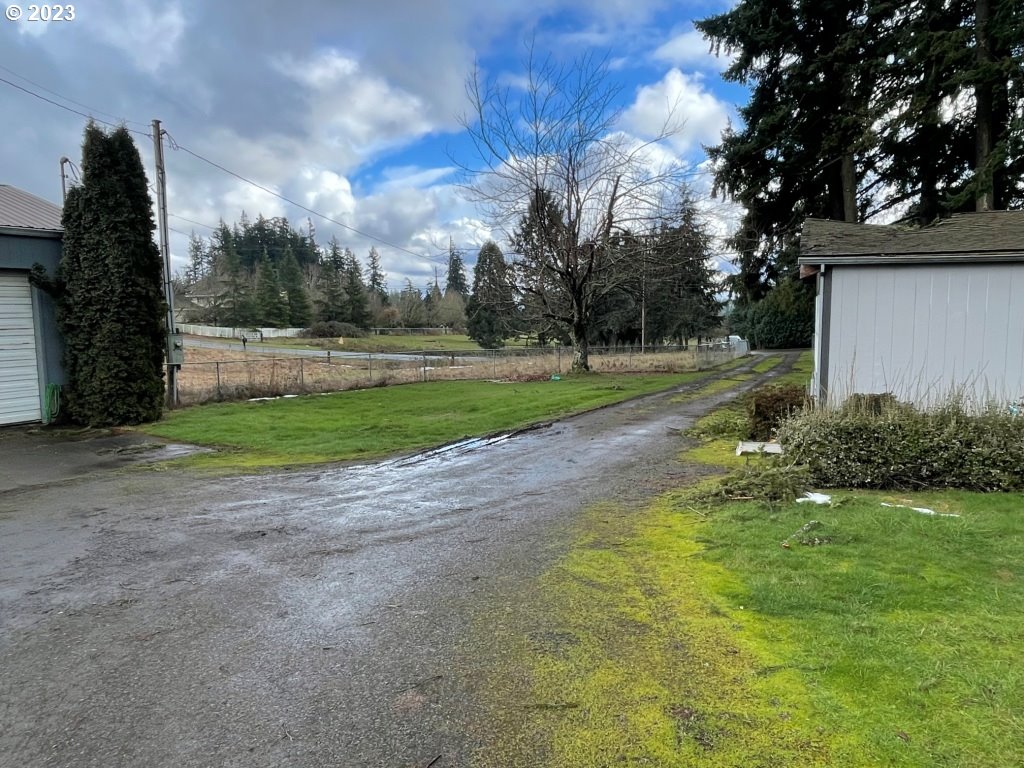 10965 Sw Tonquin Loop Property Photo 10
