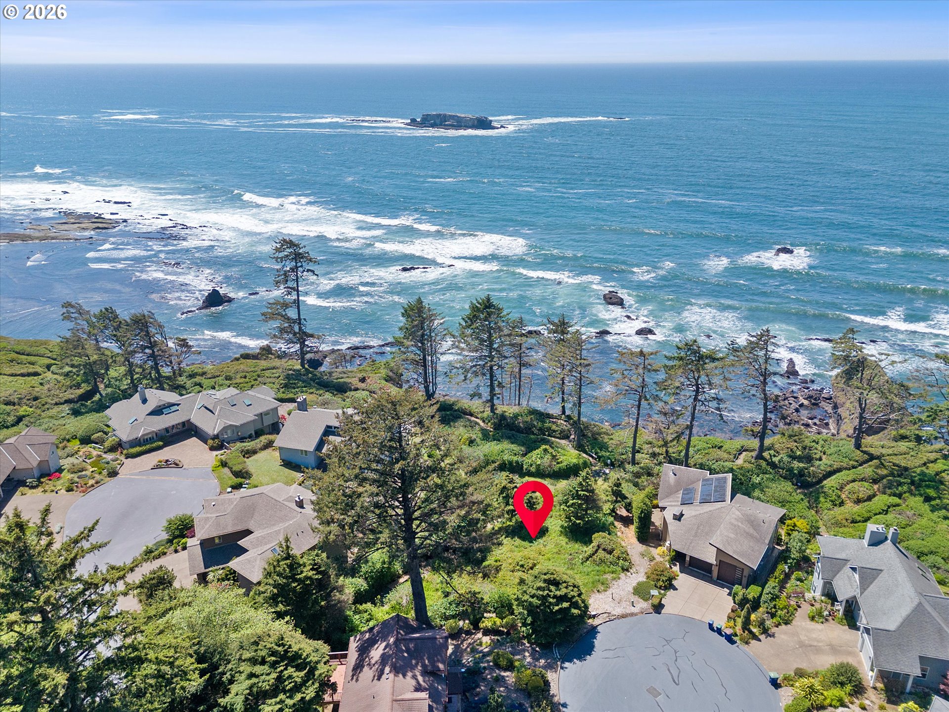 8900 Sea Crest Ln Property Photo 1