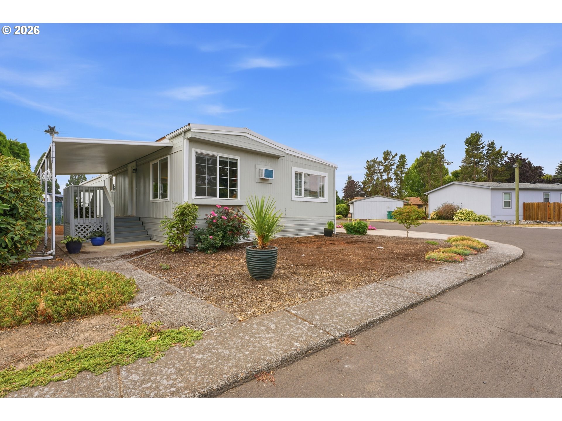3486 Rainbow Loop 28 Property Photo 1