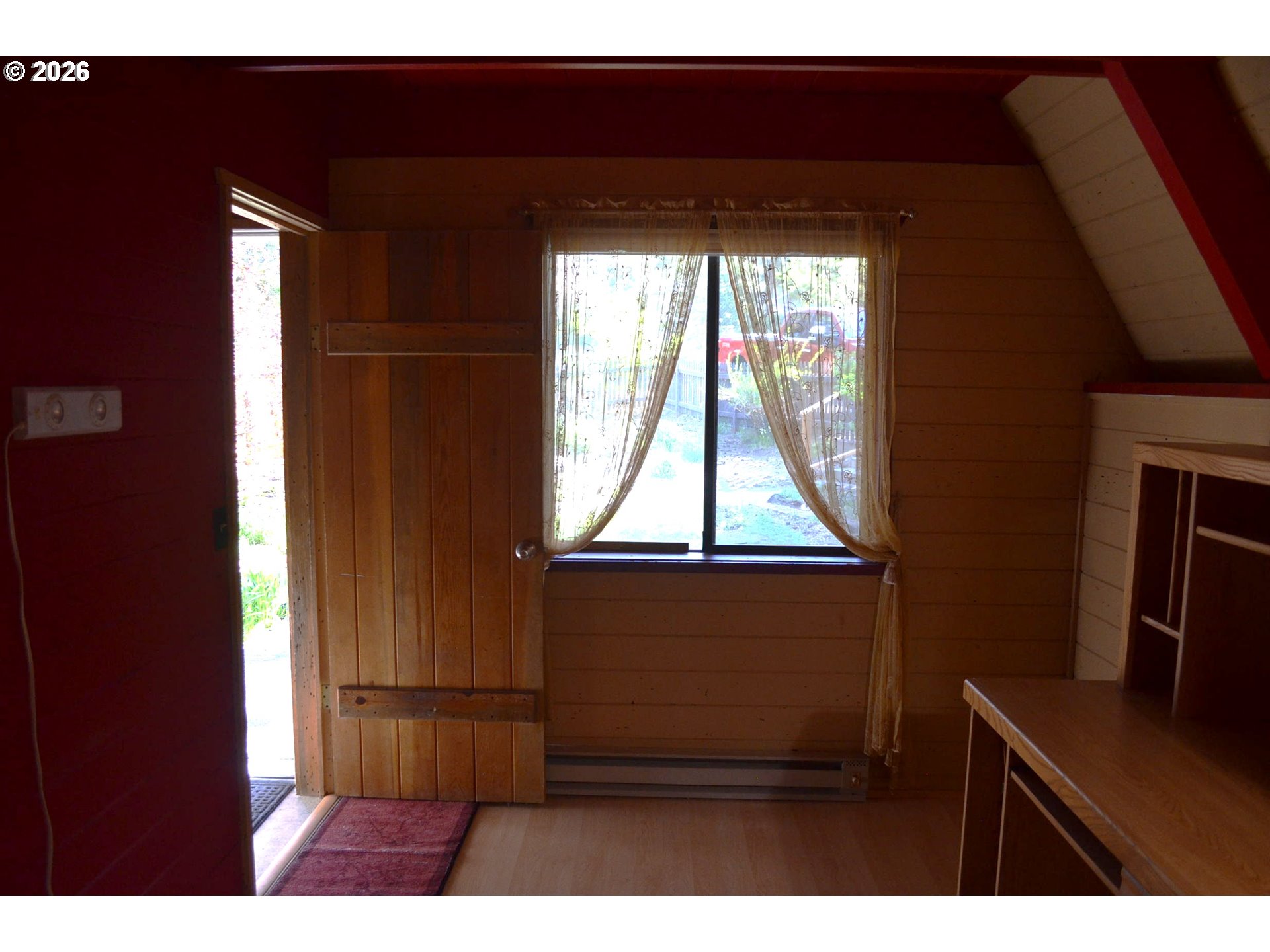 132 Ozmar Ln Property Photo 9
