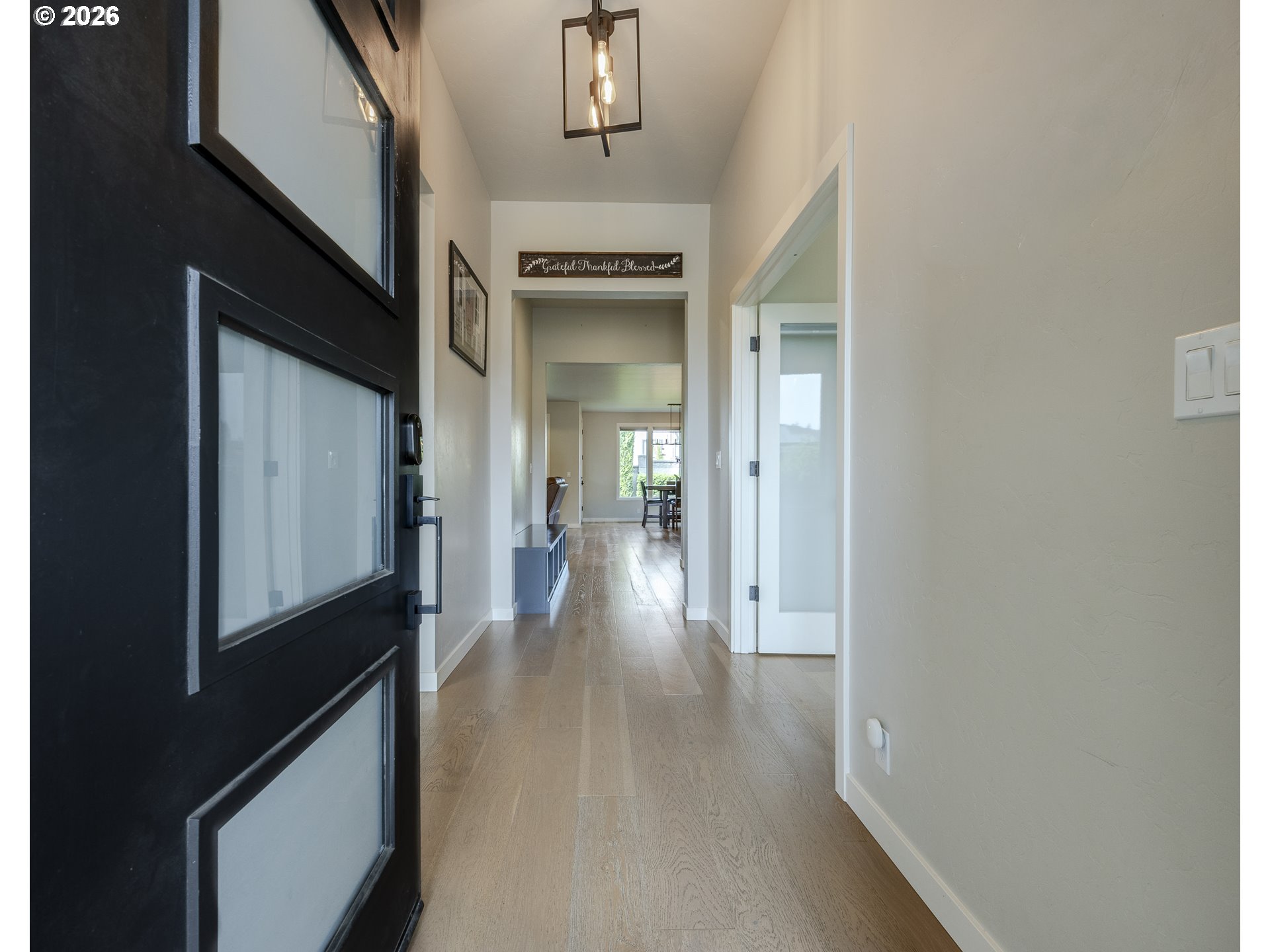 3812 Siletz St Property Photo 5