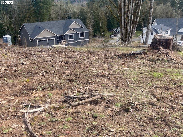 Hawthorne 8 Property Photo 3