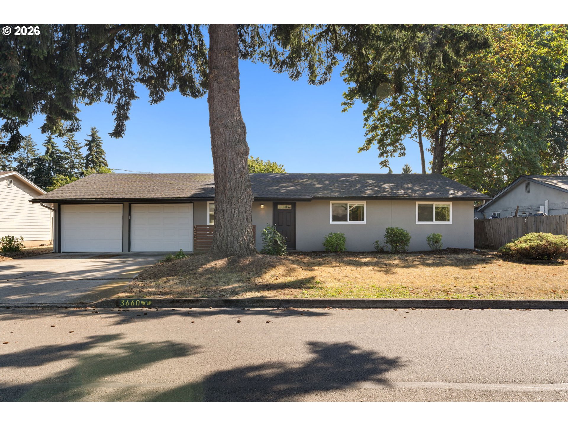 3660 Mahlon Ave Property Photo 1