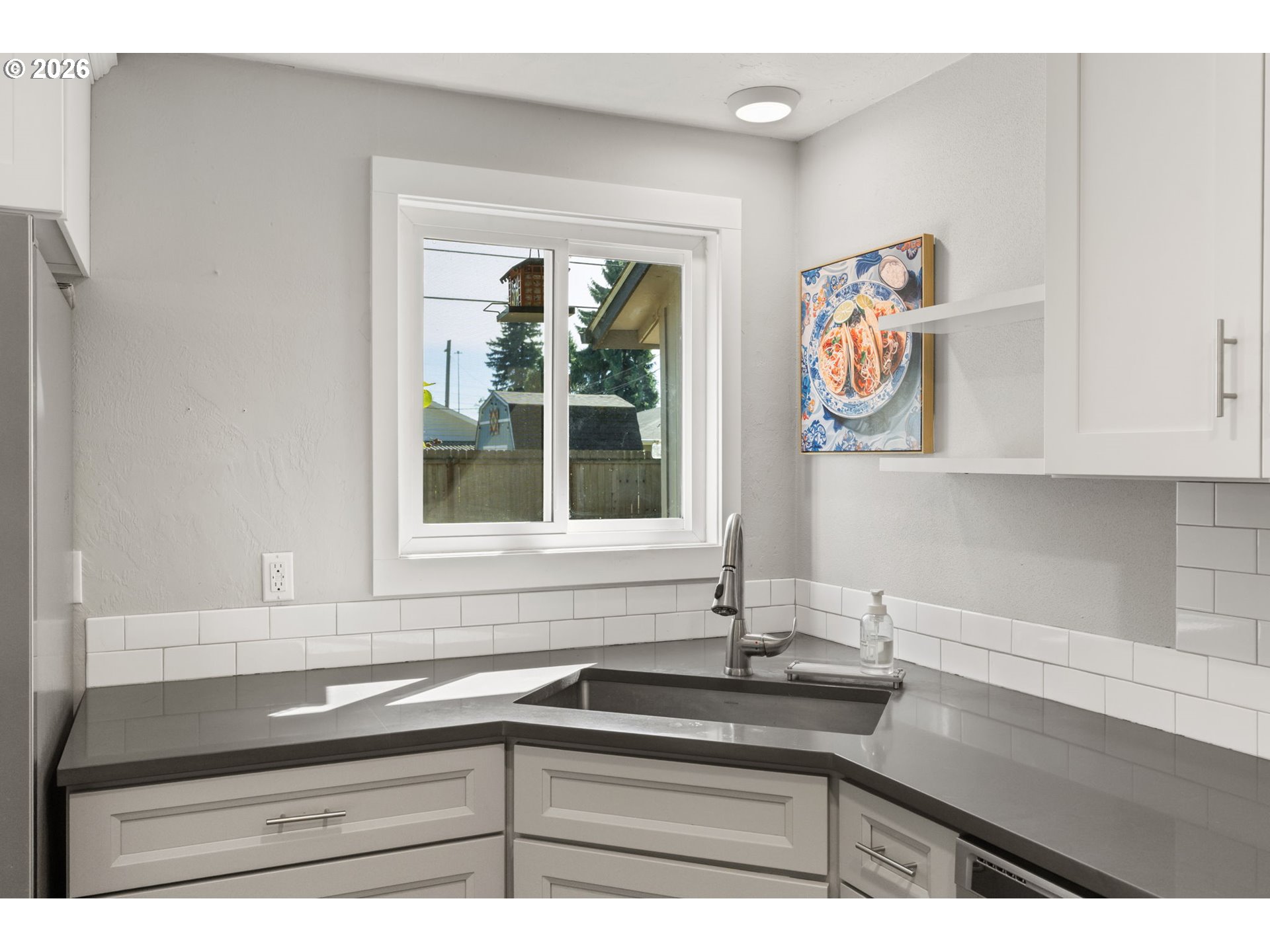 3660 Mahlon Ave Property Photo 15