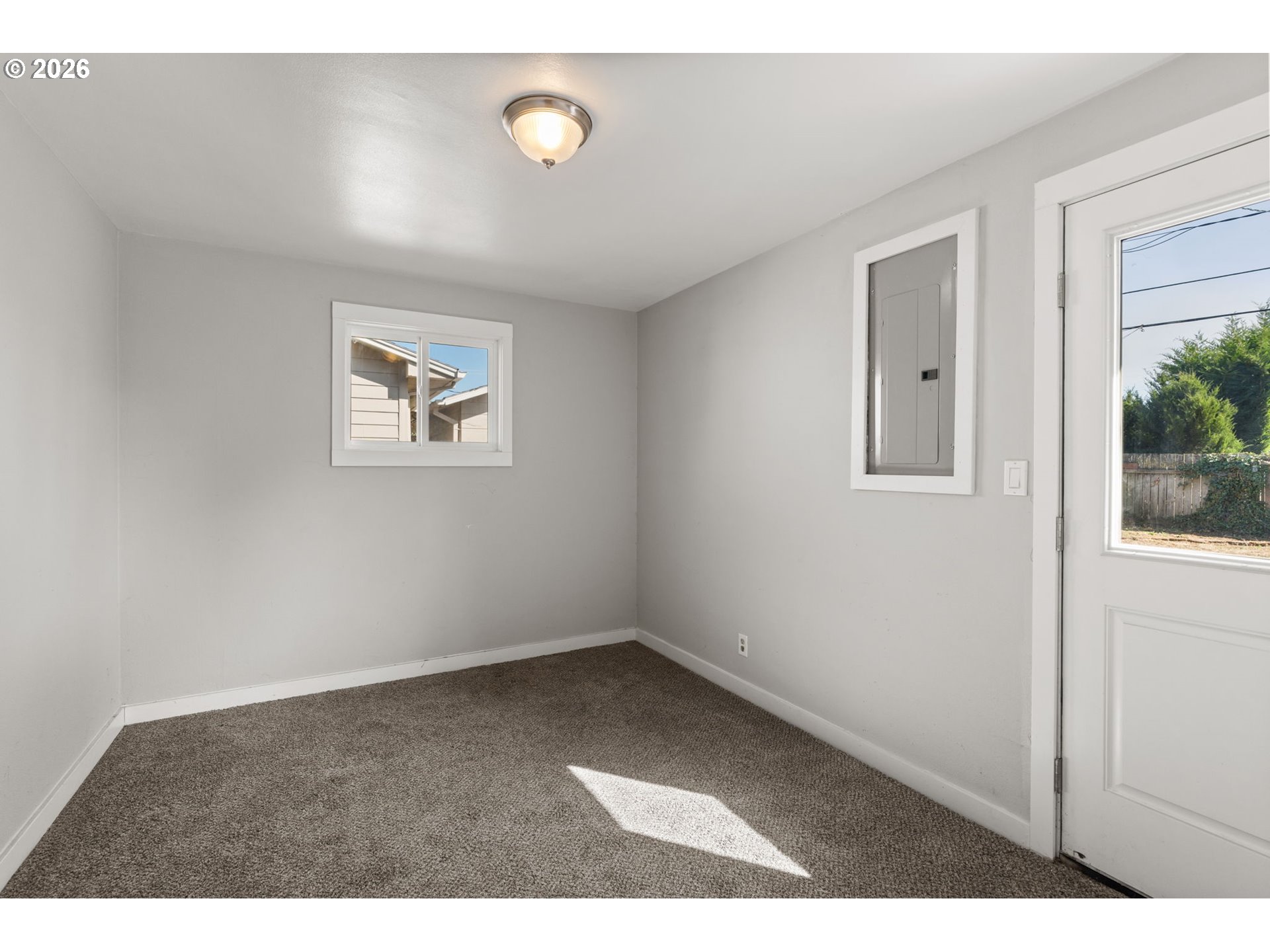 3660 Mahlon Ave Property Photo 27