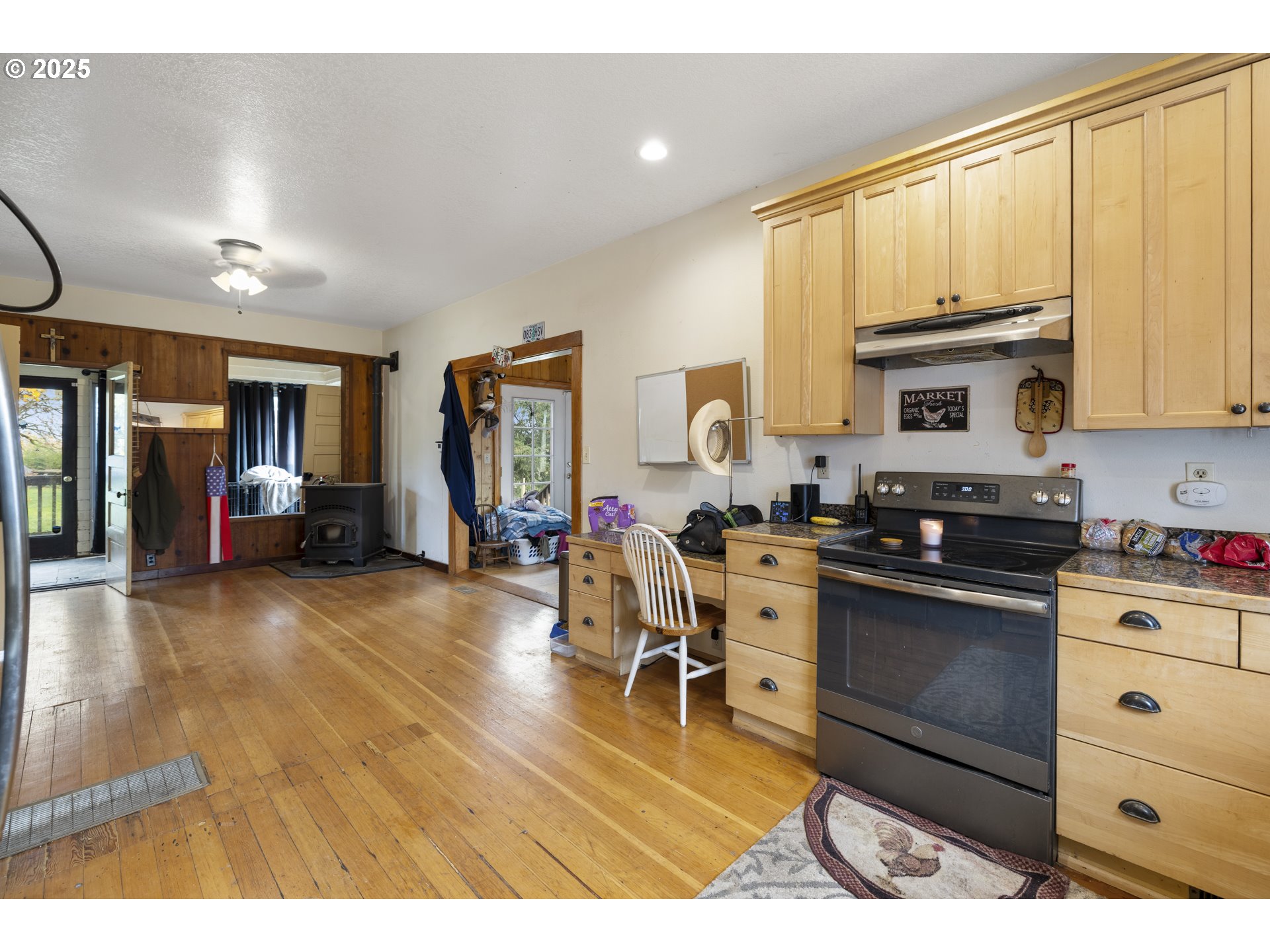 1824 Ne Waterfront St Property Photo 20