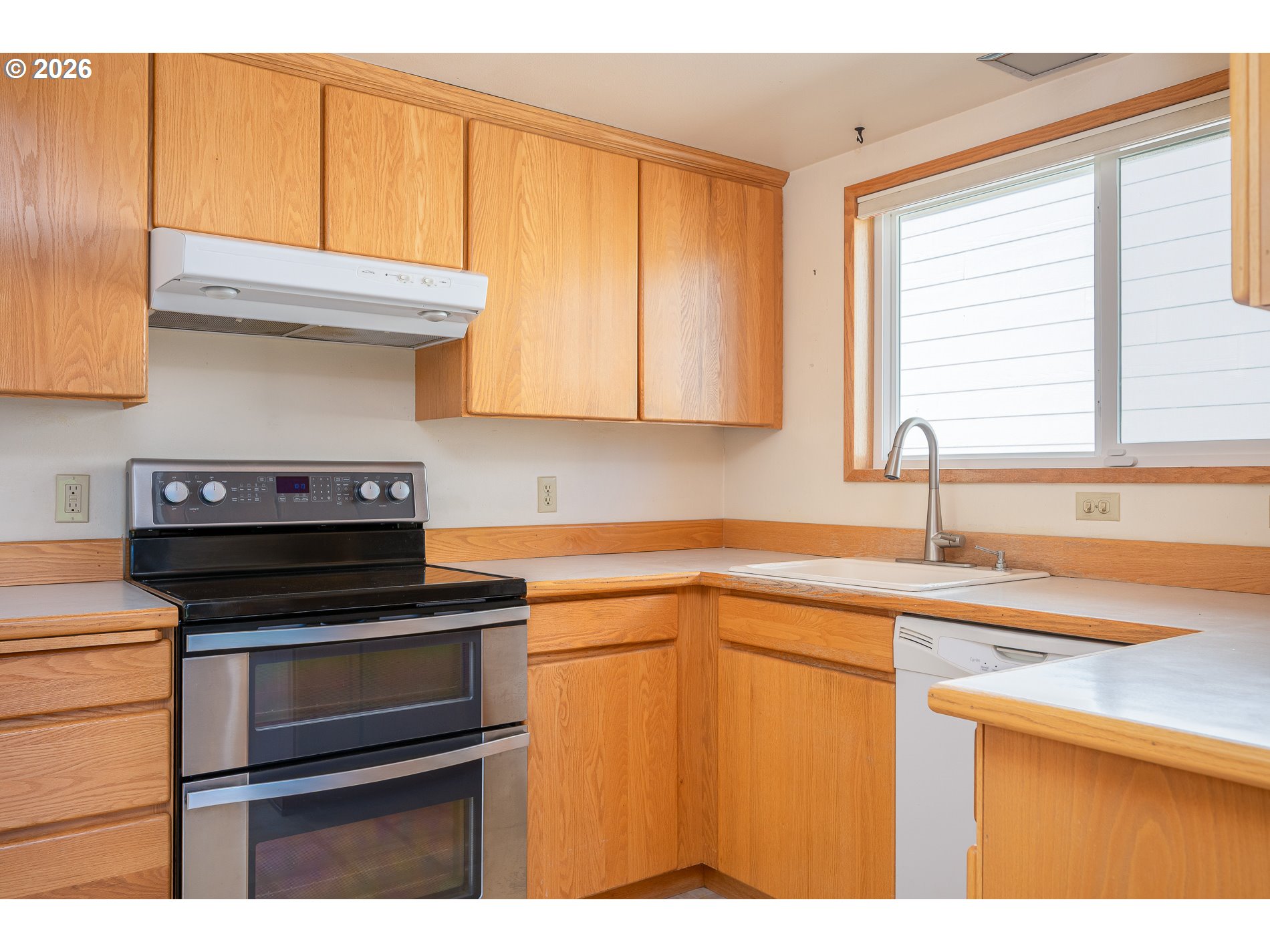 16205 Sw King Charles Ave Property Photo 5