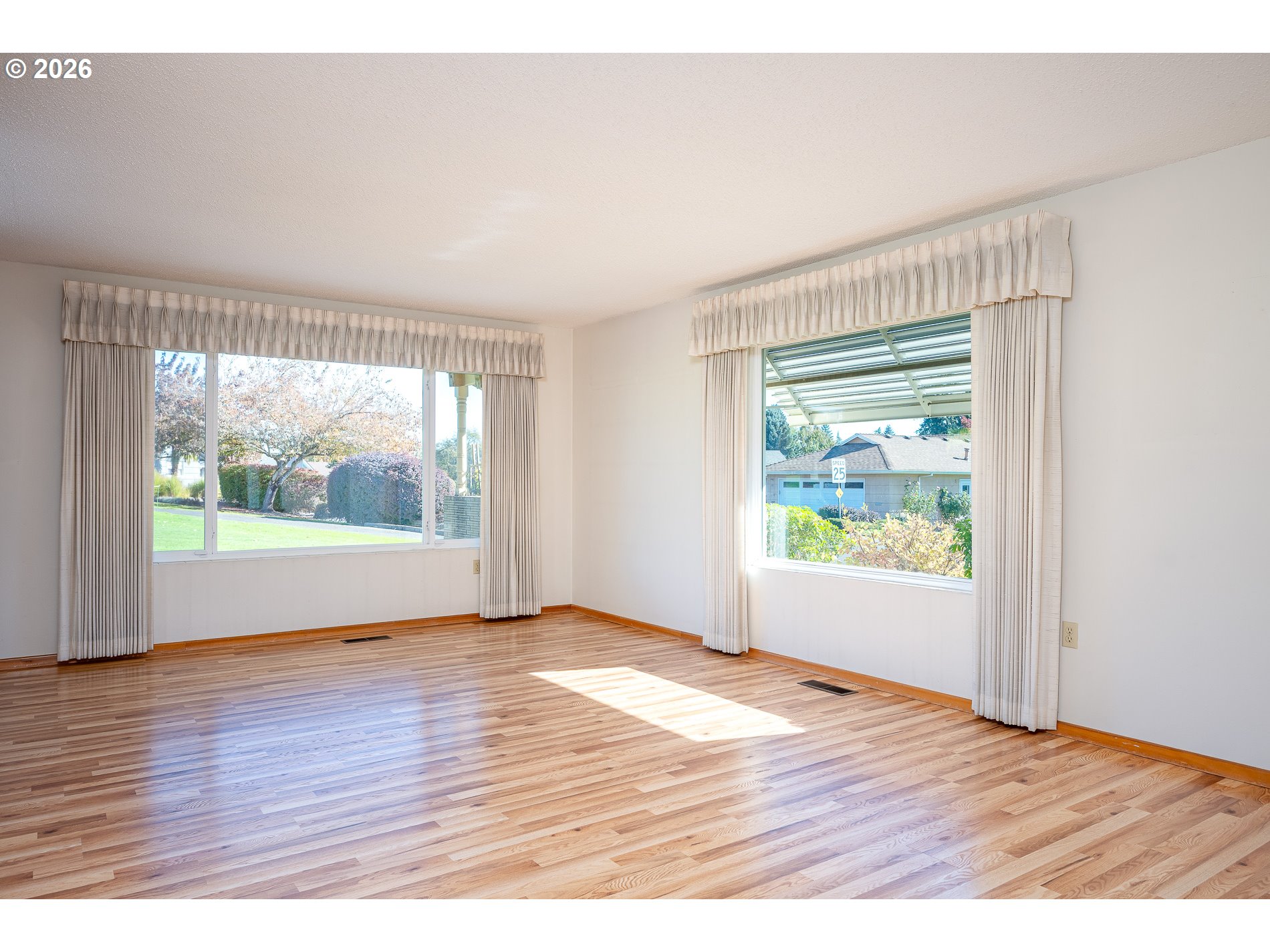 16205 Sw King Charles Ave Property Photo 8