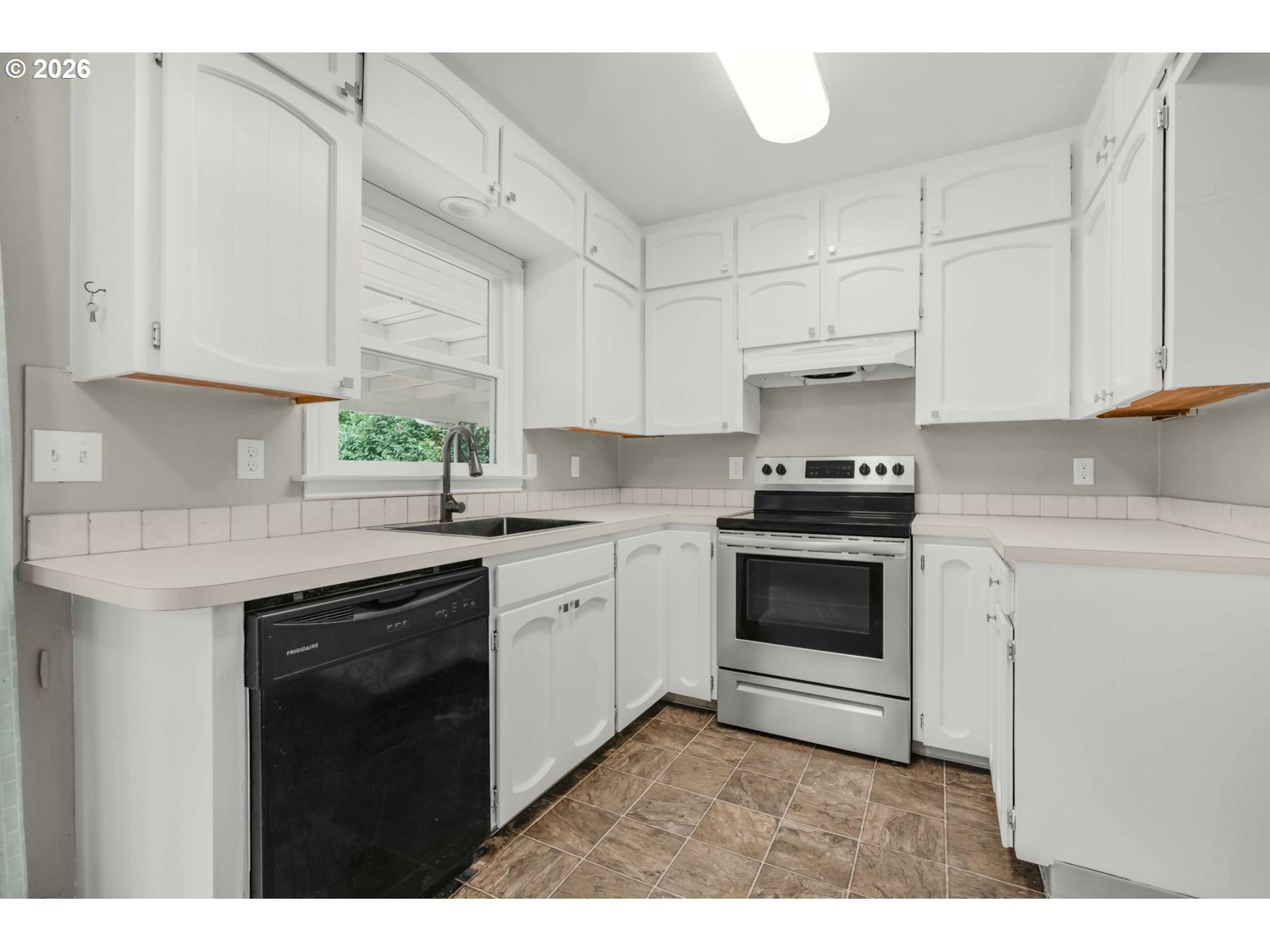 11580 Se Powell Blvd Property Photo 8