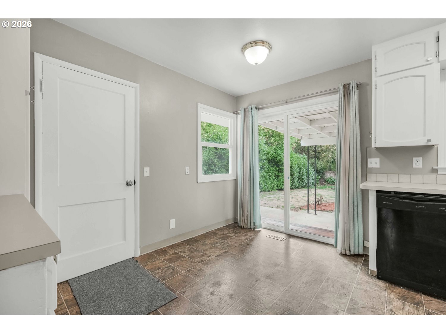 11580 Se Powell Blvd Property Photo 14