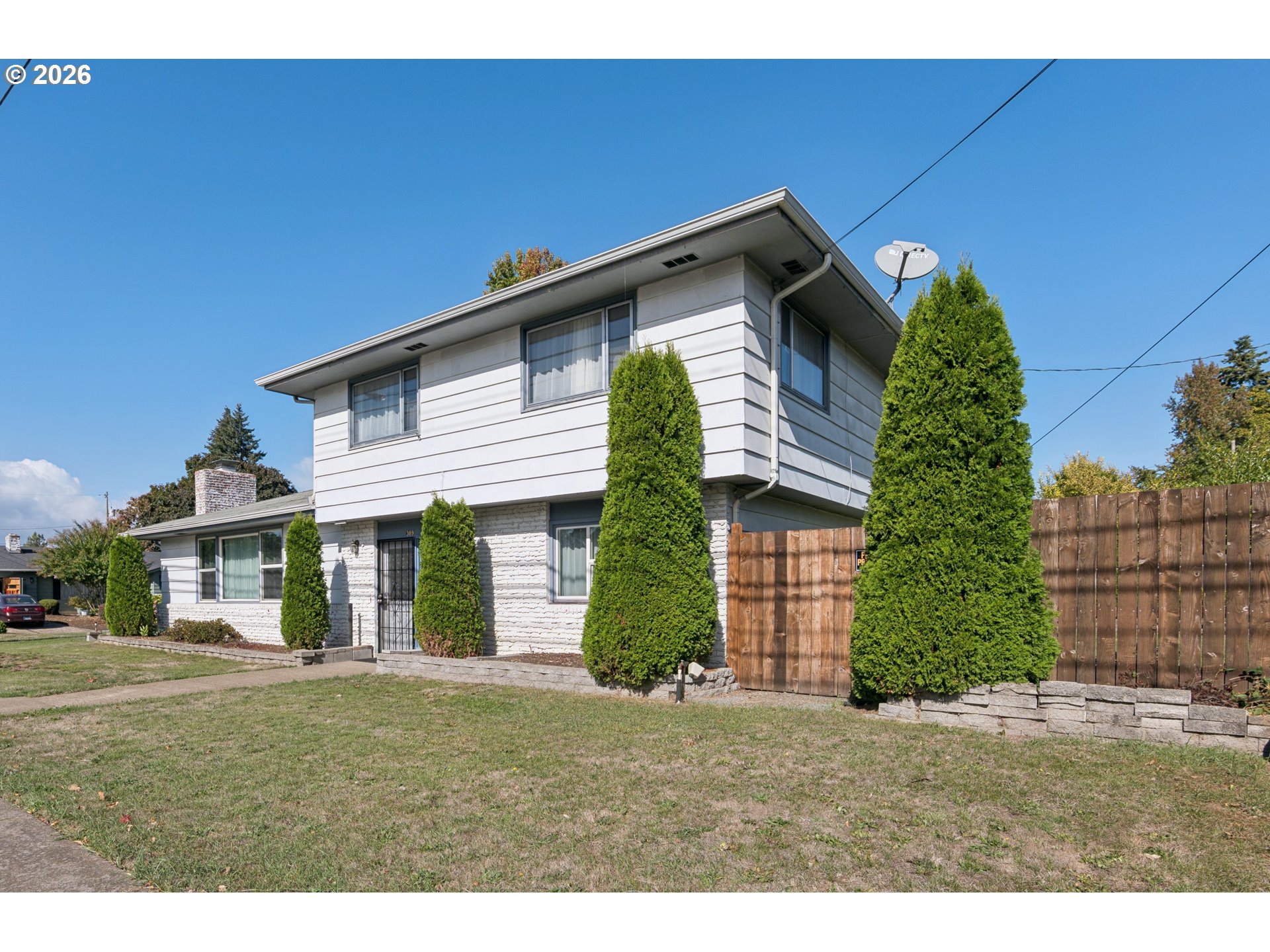 389 MAXWELL RD Property Photo 1