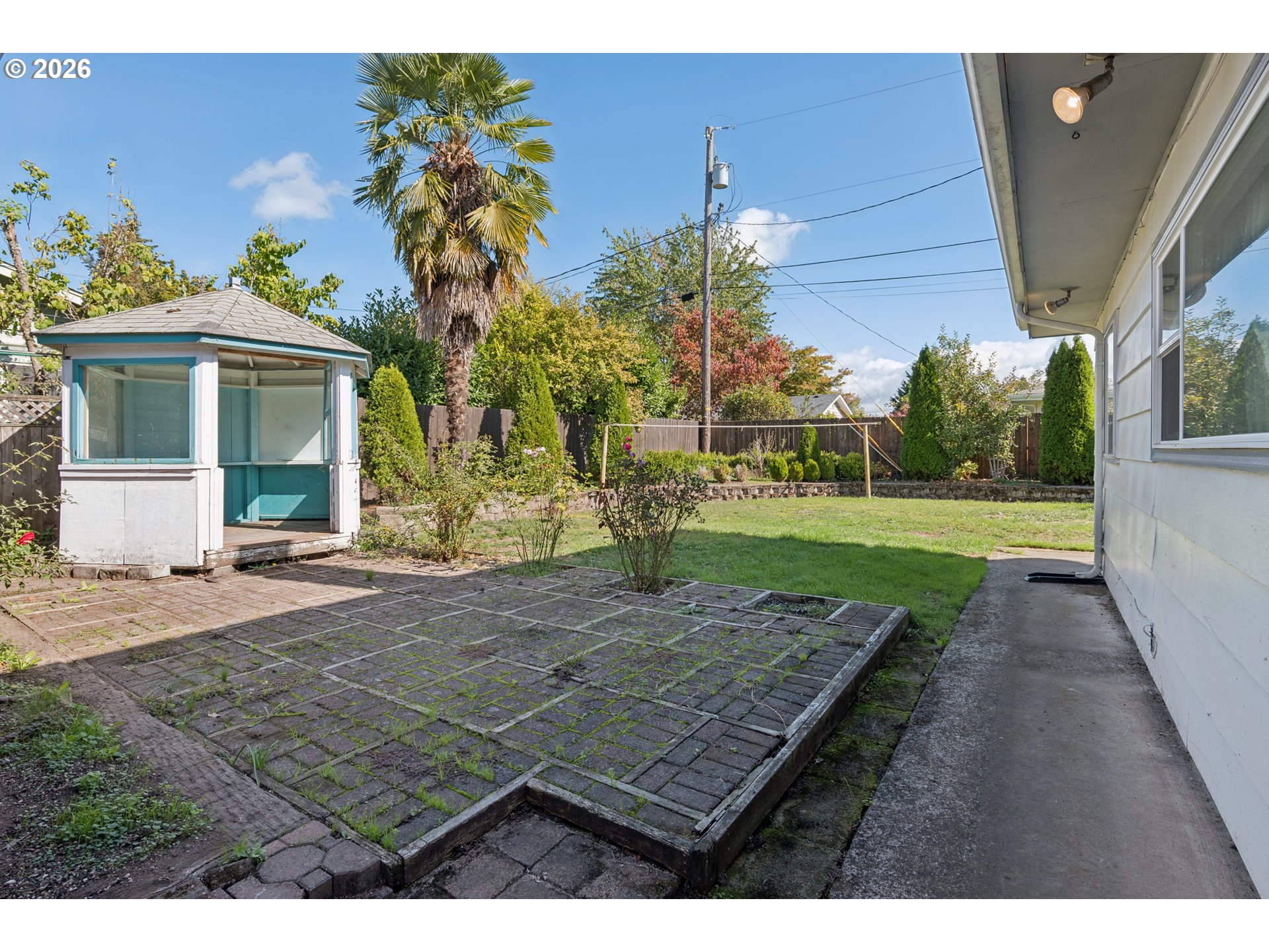 389 Maxwell Rd Property Photo 22