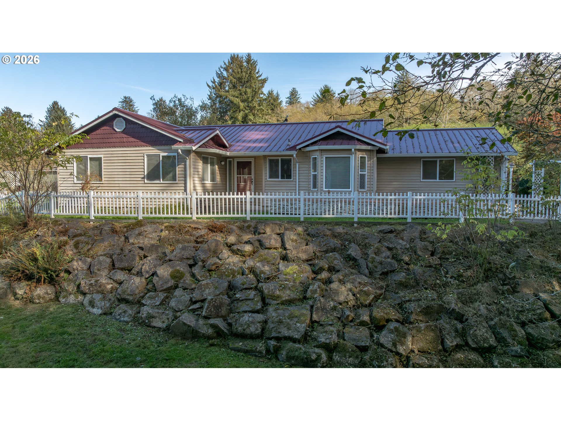 30755 Highway 101 S Property Photo 2