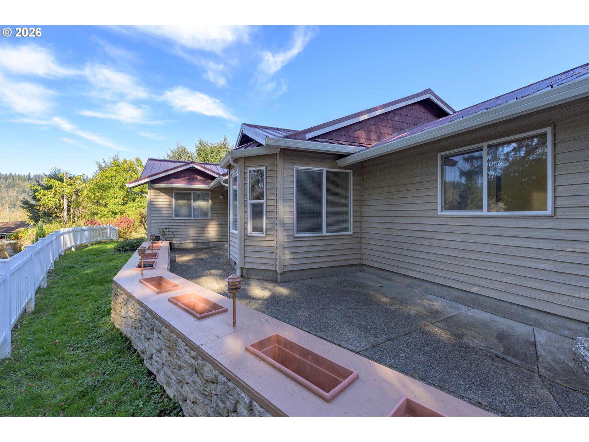 30755 Highway 101 S Property Photo 5