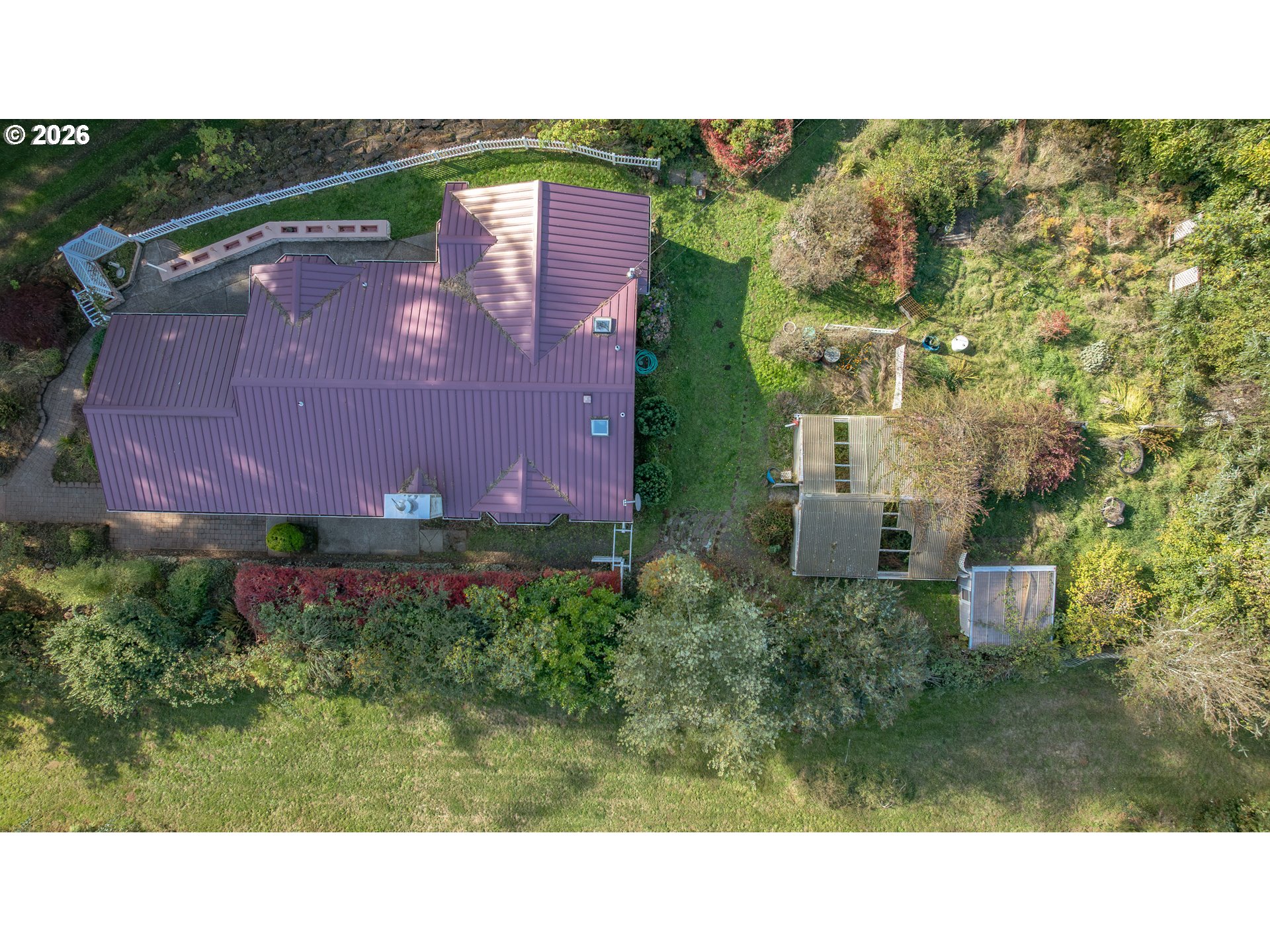 30755 Highway 101 S Property Photo 9