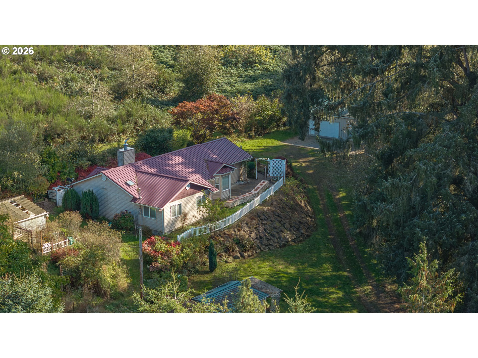 30755 Highway 101 S Property Photo 13
