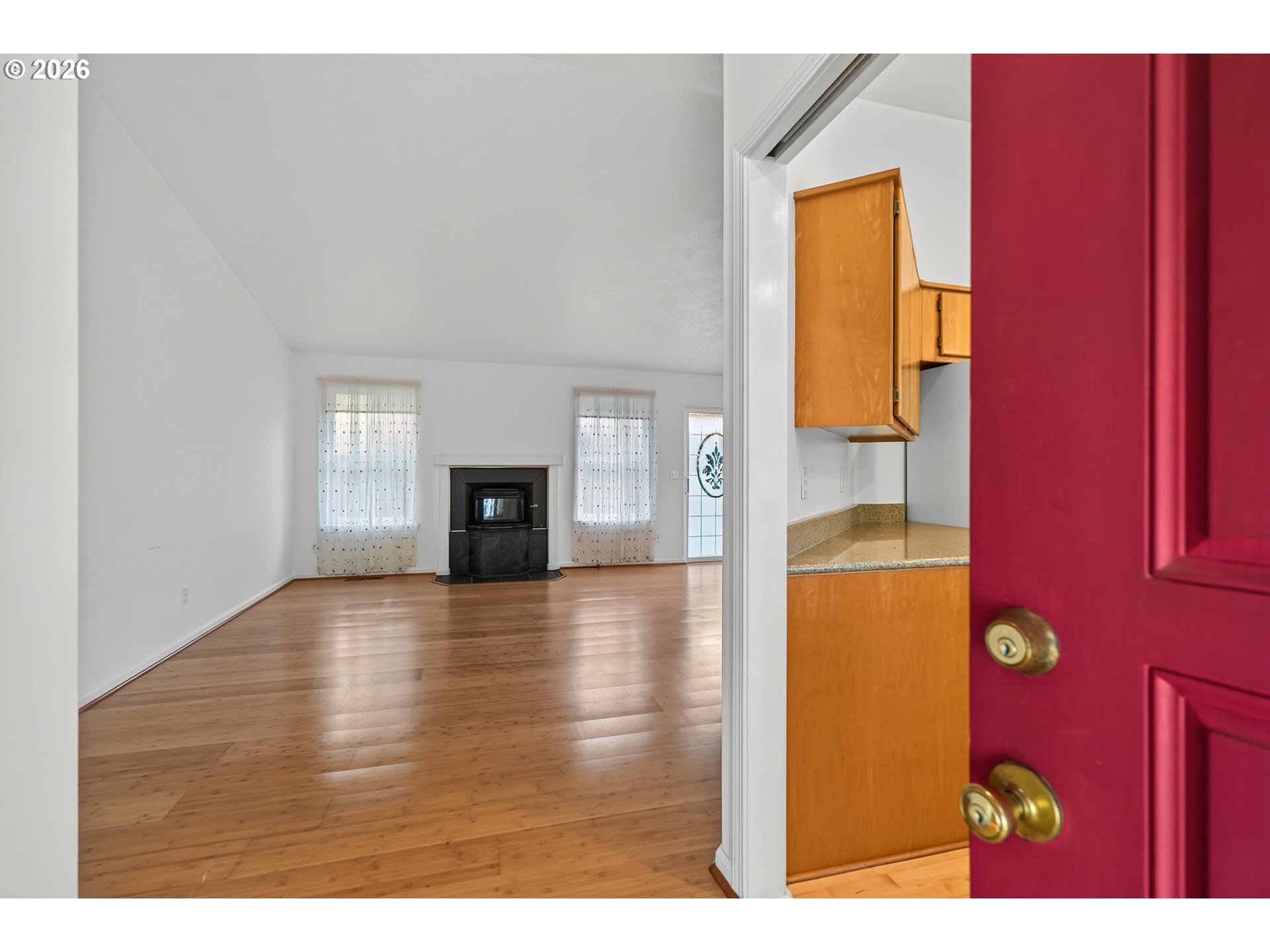 30755 Highway 101 S Property Photo 15