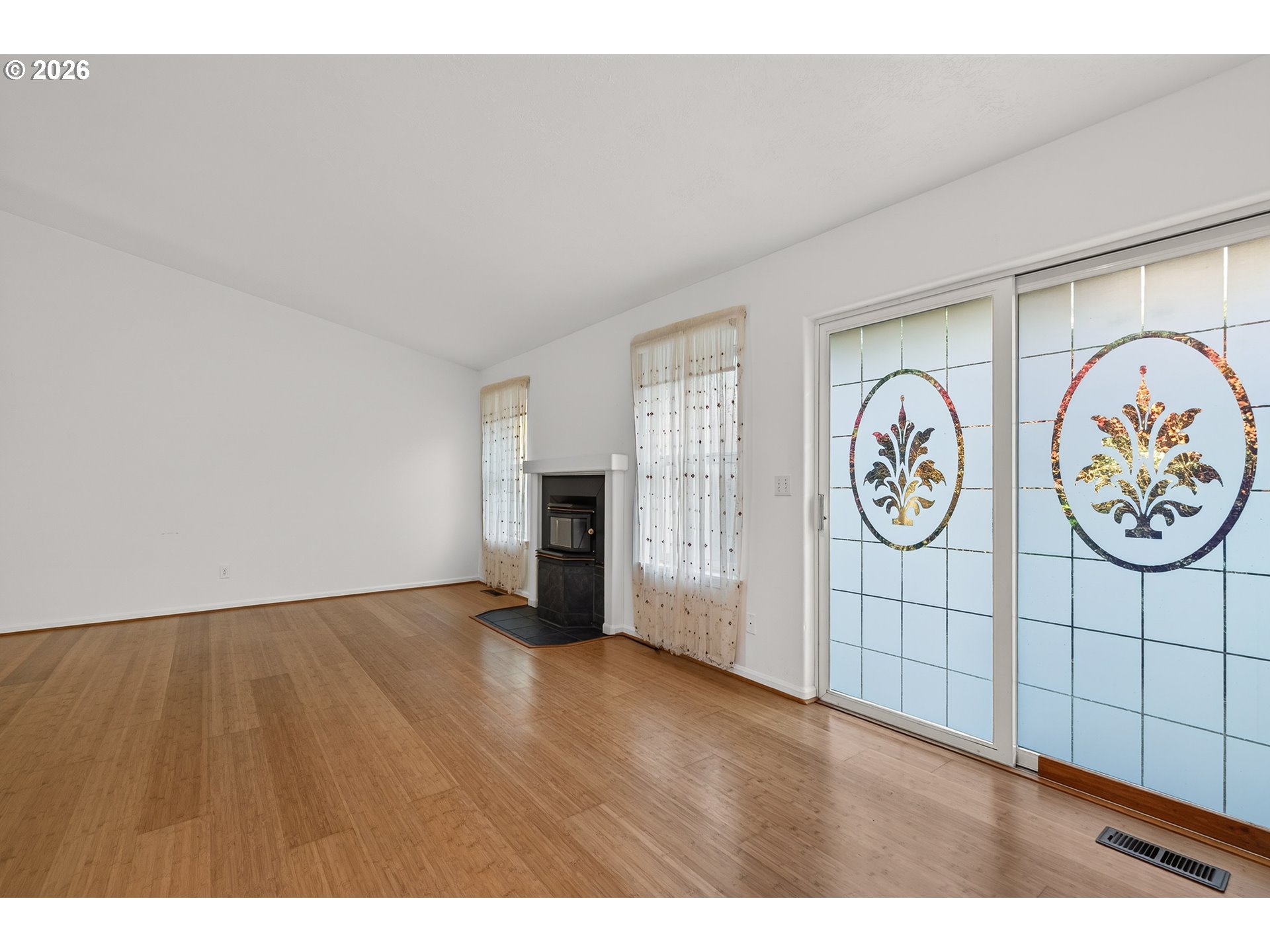 30755 Highway 101 S Property Photo 17