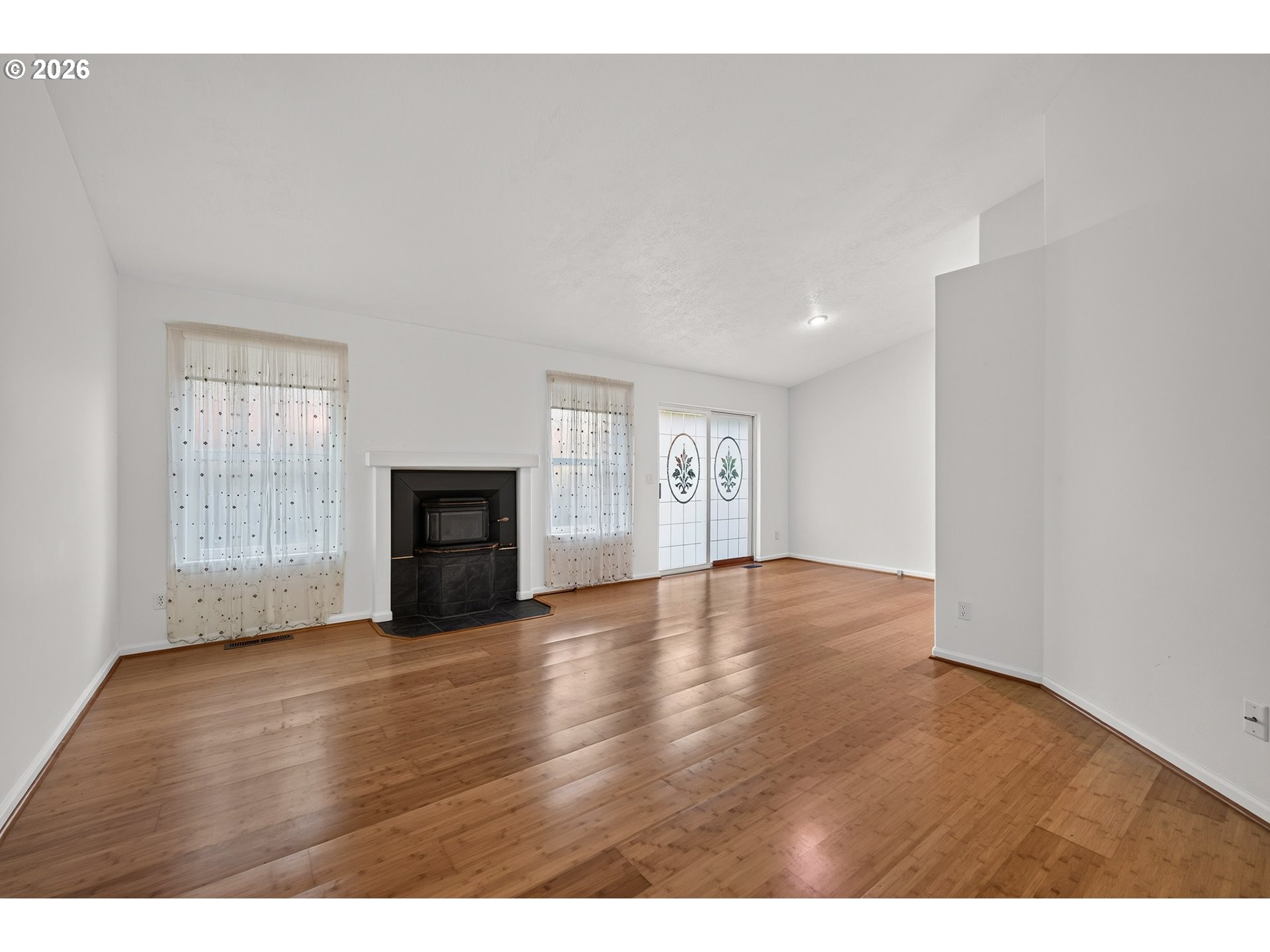 30755 Highway 101 S Property Photo 20