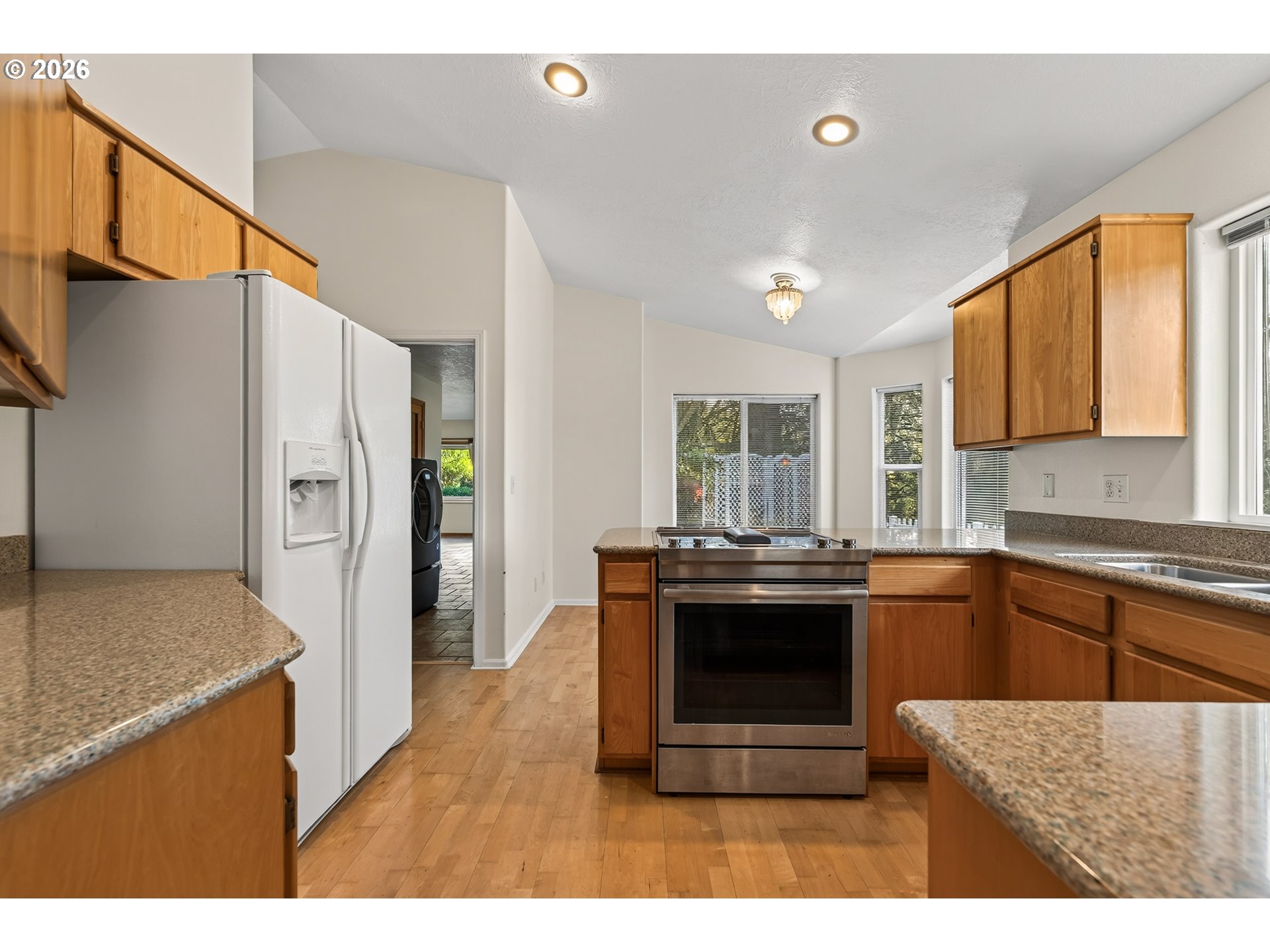 30755 Highway 101 S Property Photo 21