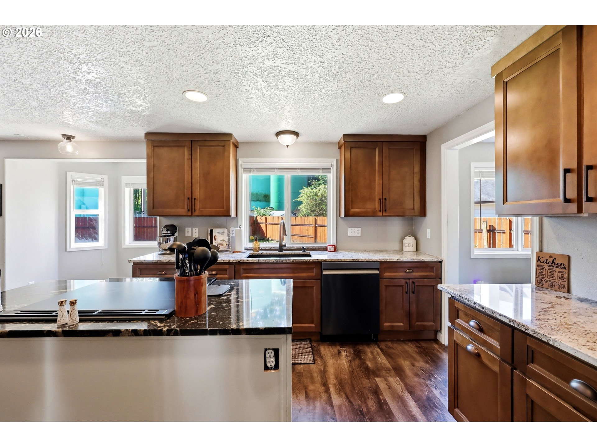 2016 Sw Cerise Way Property Photo 6