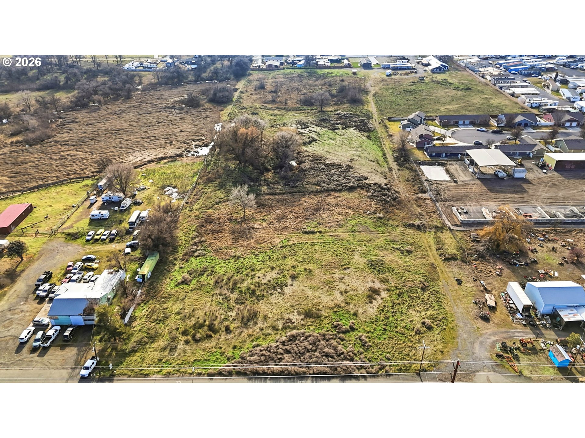E Elm Property Photo 2